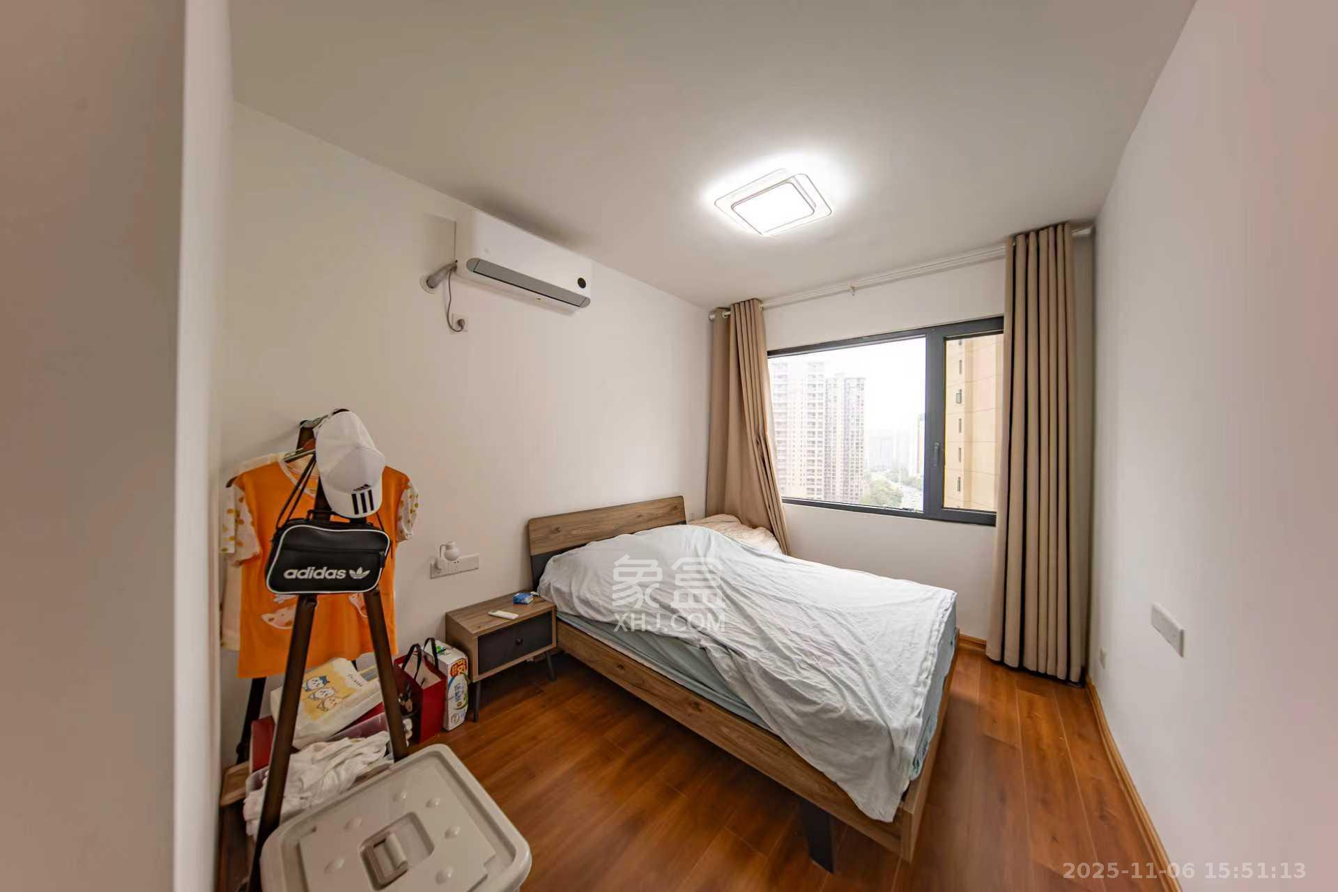 江山帝景哈佛  2室2厅1卫    1800.0元/月室内图