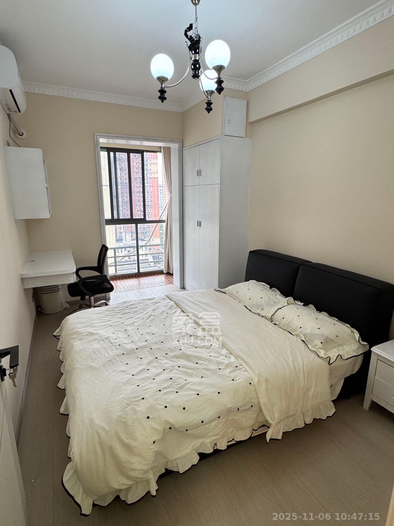 东方芙蓉  3室2厅2卫    3800.0元/月室内图