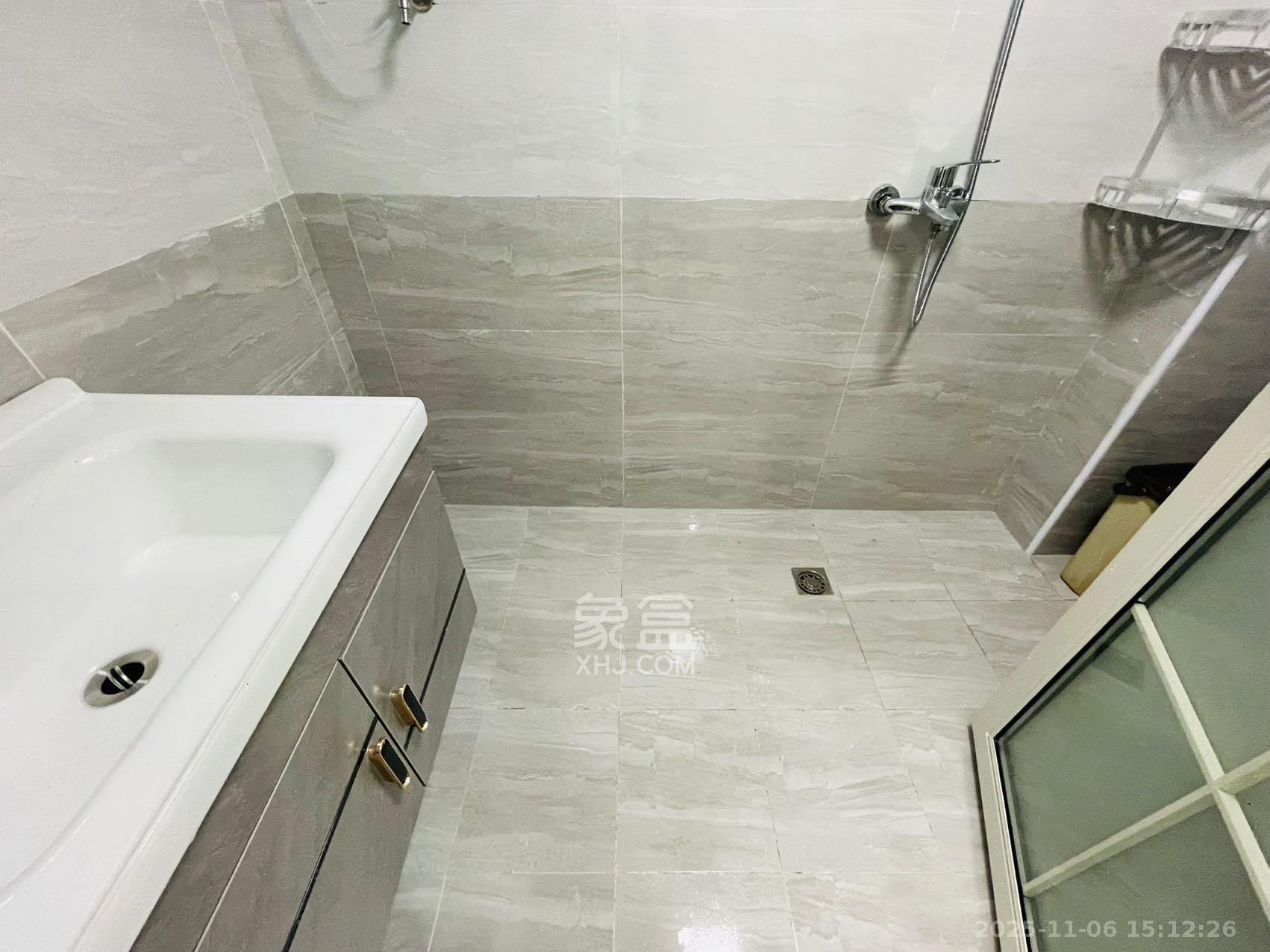 金地中交麓谷香颂(金地中交雅苑)  1室1厅1卫    2200.0元/月室内图