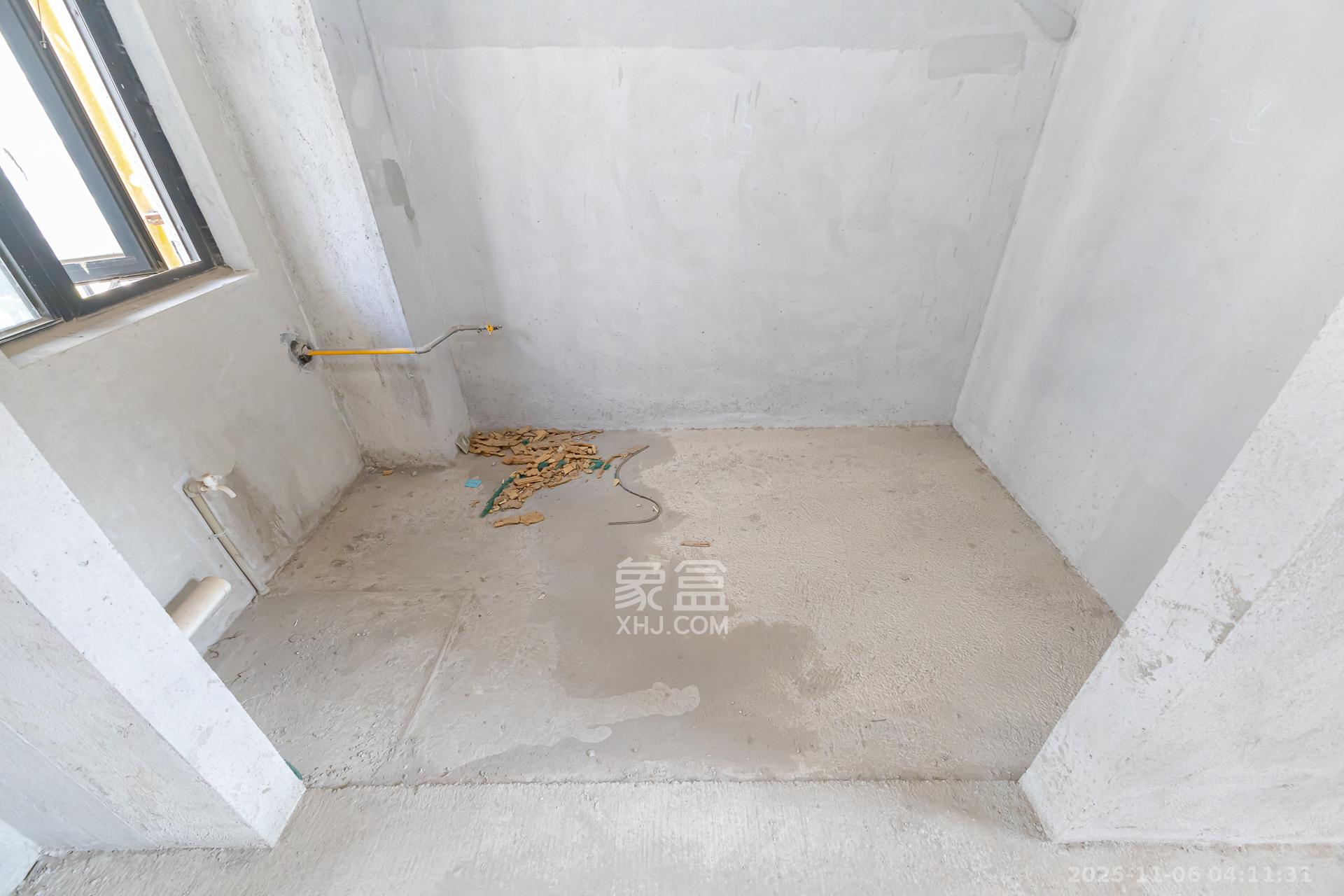 越秀湘江星汇城一期 3室2厅2卫 153.0万 越秀湘江星汇城一期 3室2厅2卫 153.0万厨房