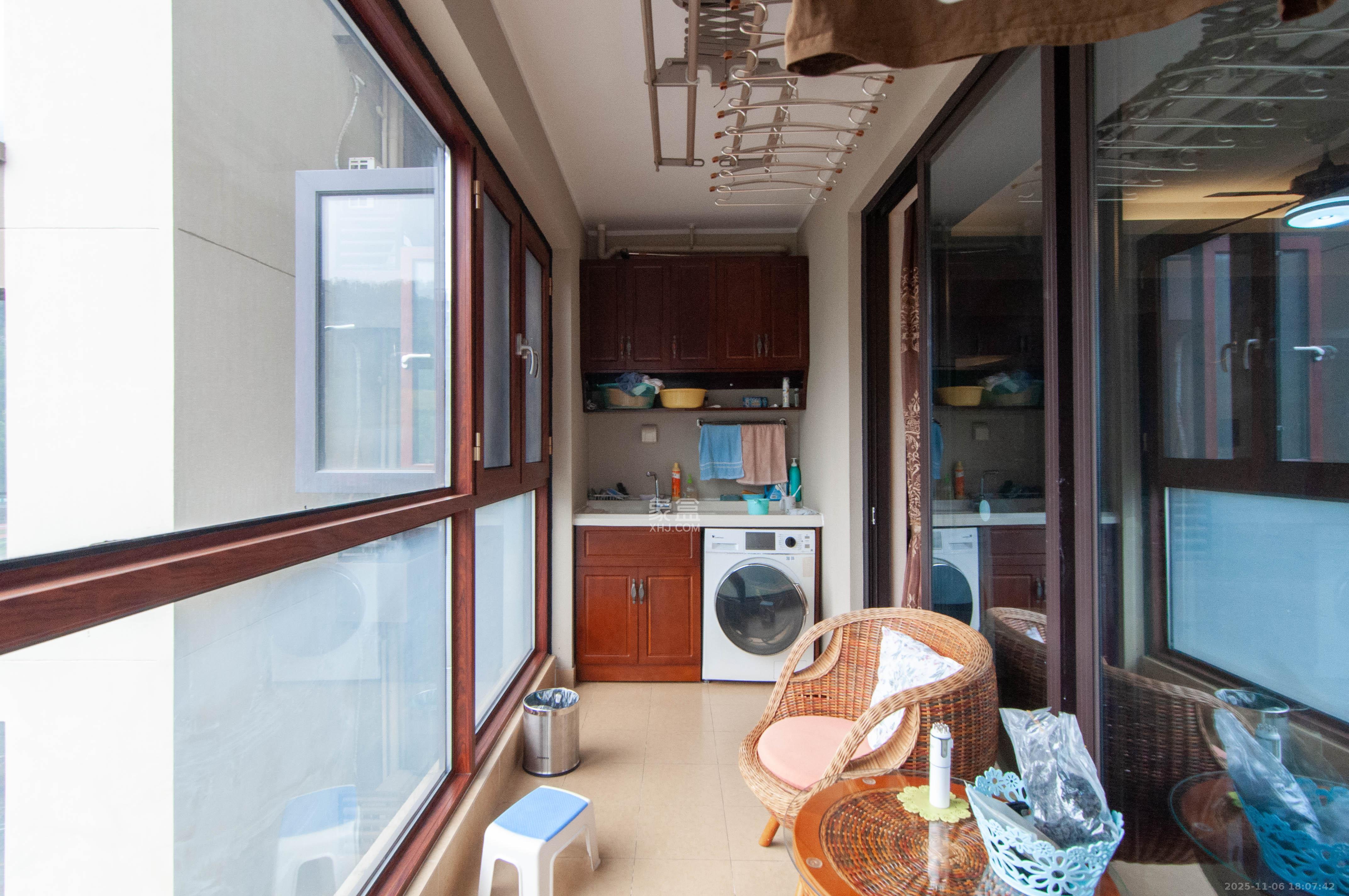 万科里梅溪郡 3室2厅1卫 4000.0元/月 万科里梅溪郡 3室2厅1卫 4000.0元/月室内图