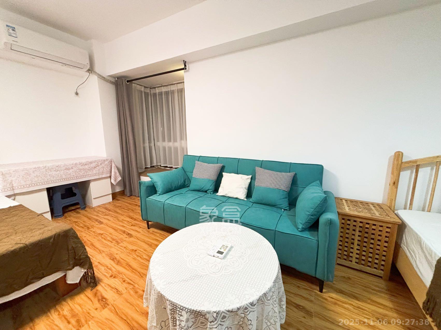 新国际（森和大厦）  1室1厅1卫    2600.0元/月室内图