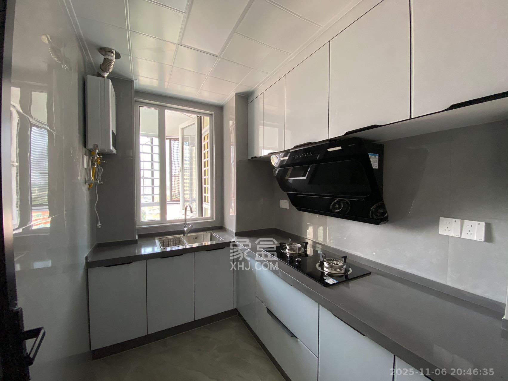 栖凤佳园 2室1厅1卫 2400.0元/月 栖凤佳园 2室1厅1卫 2400.0元/月室内图