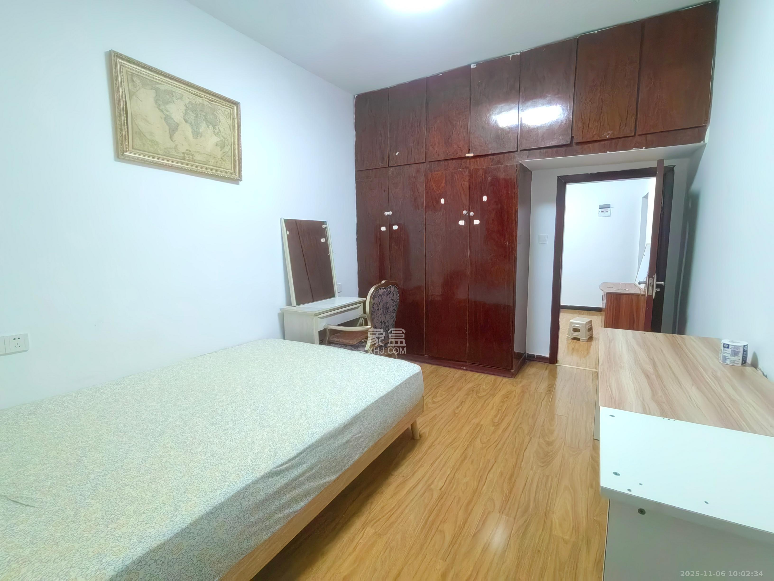 麻园湾 1室1厅1卫 1300.0元/月 麻园湾 1室1厅1卫 1300.0元/月室内图