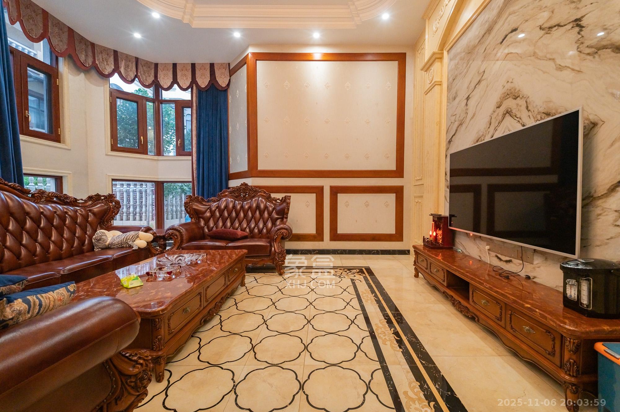 鹏基诺亚山林  10室4厅4卫    598.0万