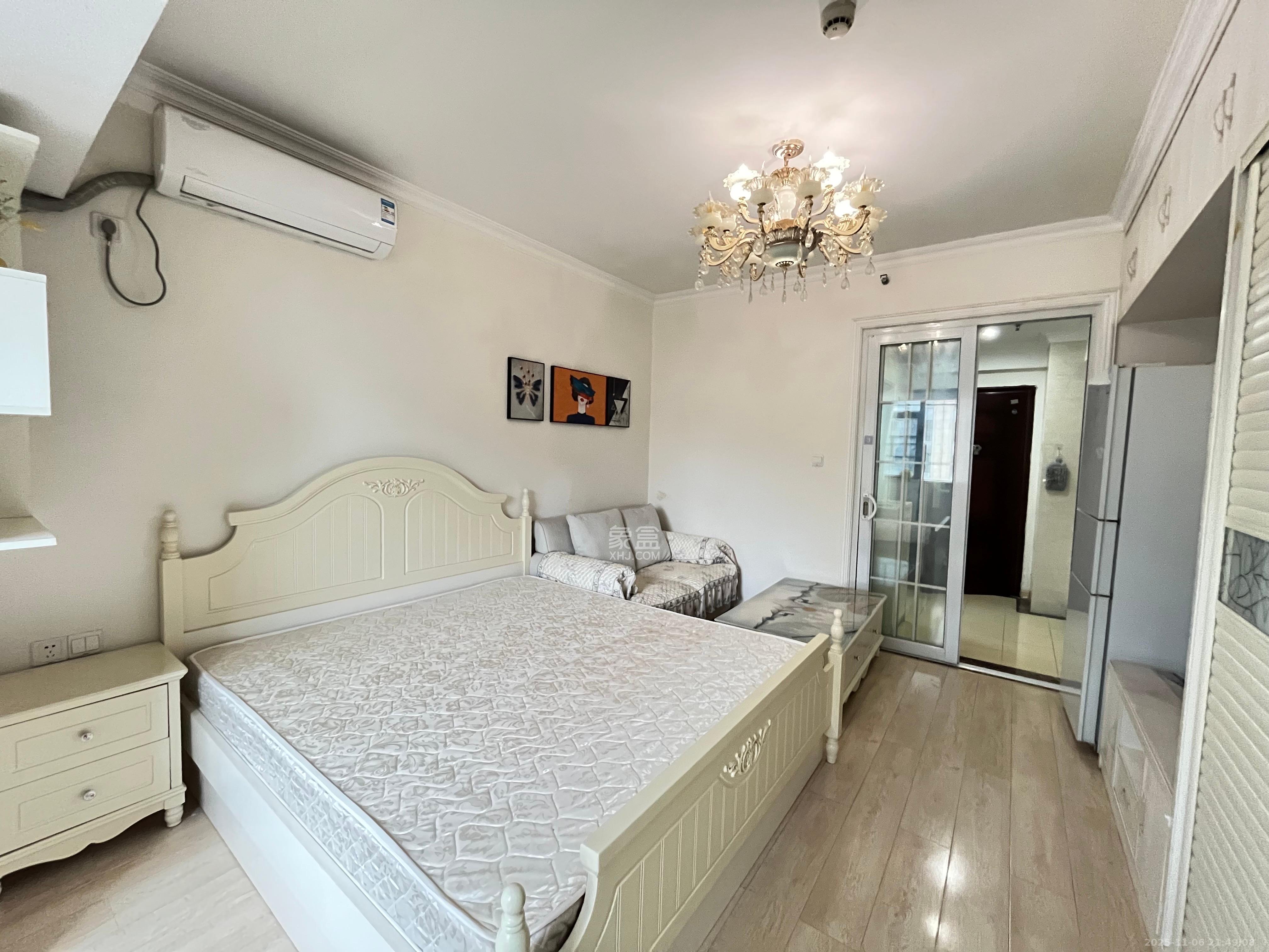 五江天街北区  1室1厅1卫    1600.0元/月室内图