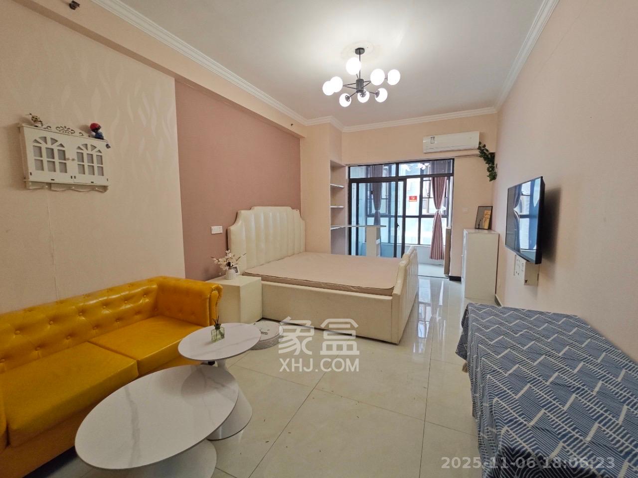 梅溪国际公寓（步步高新天地）  1室1厅1卫    1600.0元/月