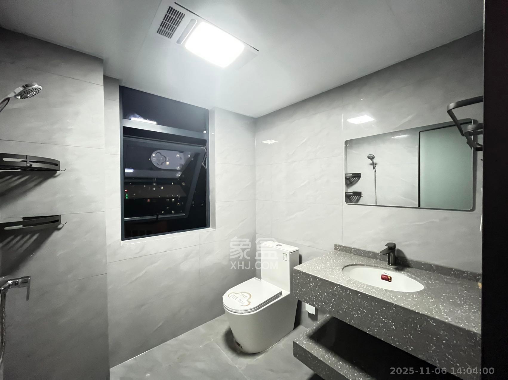 中南红领邦（红星嘉和苑）  3室2厅2卫    2400.0元/月室内图