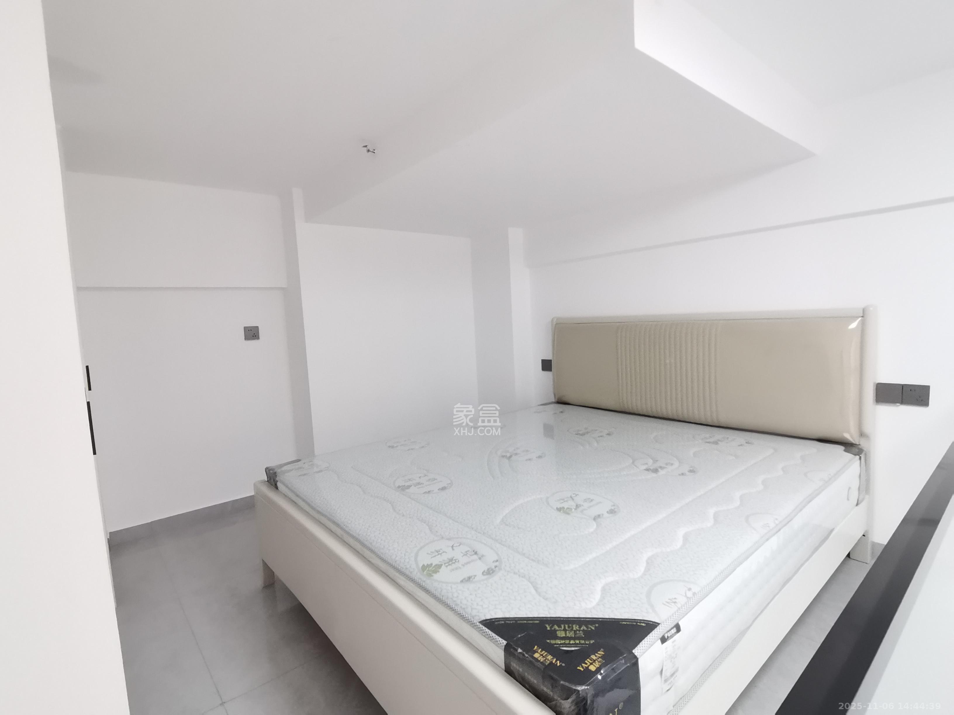 力高凤凰新天 1室1厅1卫 2000.0元/月 力高凤凰新天 1室1厅1卫 2000.0元/月室内图