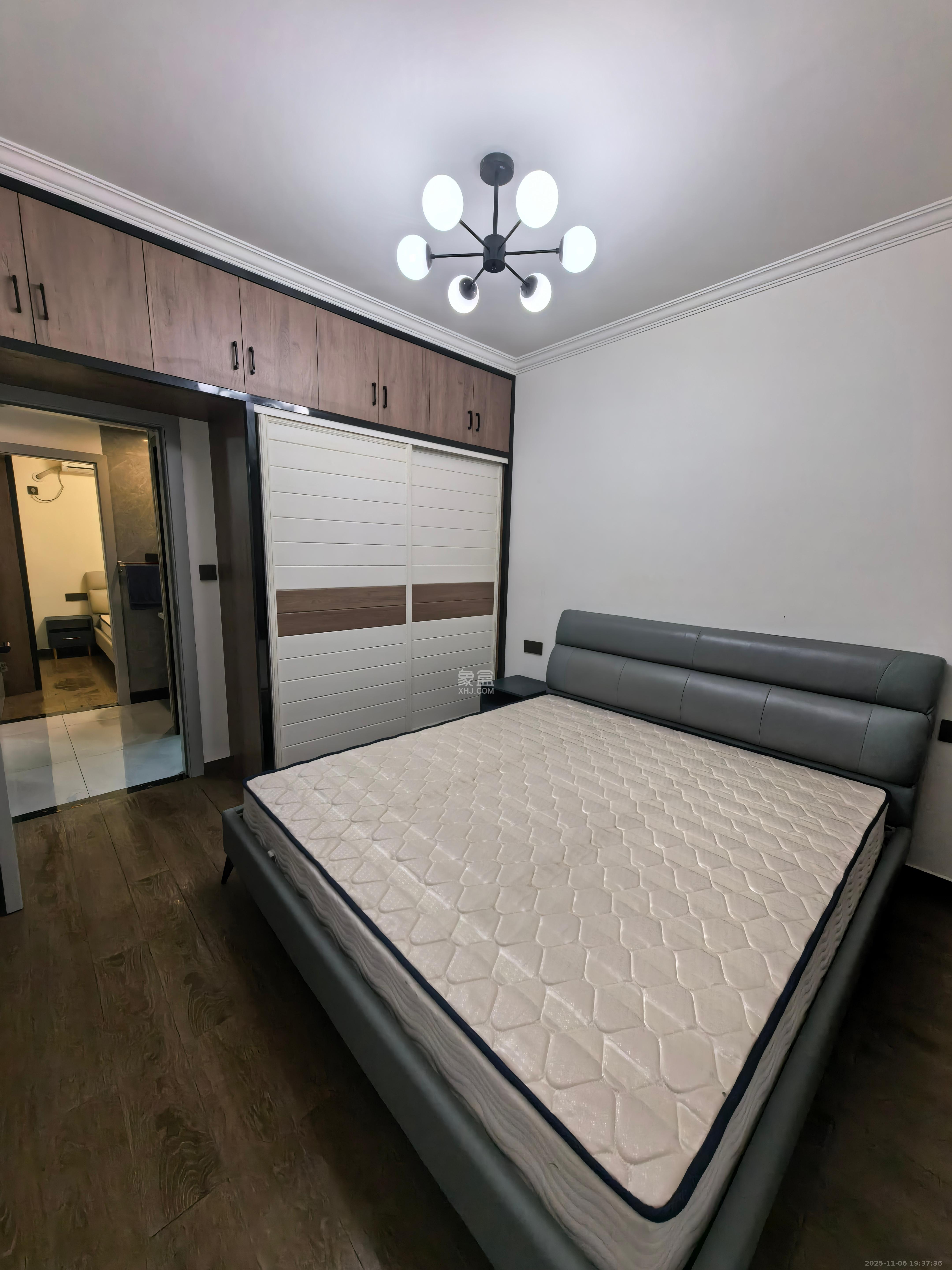 建发中央公园(建发美地) 2室1厅1卫 3400.0元/月 建发中央公园(建发美地) 2室1厅1卫 3400.0元/月室内图