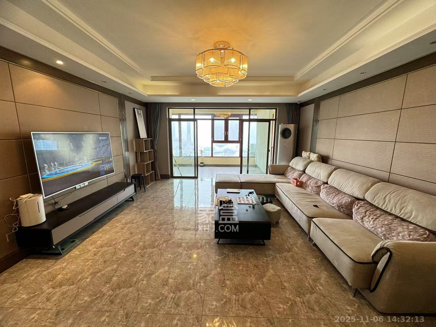 恒大御景半岛湘江苑(恒大御景半岛一期) 4室2厅2卫 6500.0元/月 恒大御景半岛湘江苑(恒大御景半岛一期) 4室2厅2卫 6500.0元/月室内图