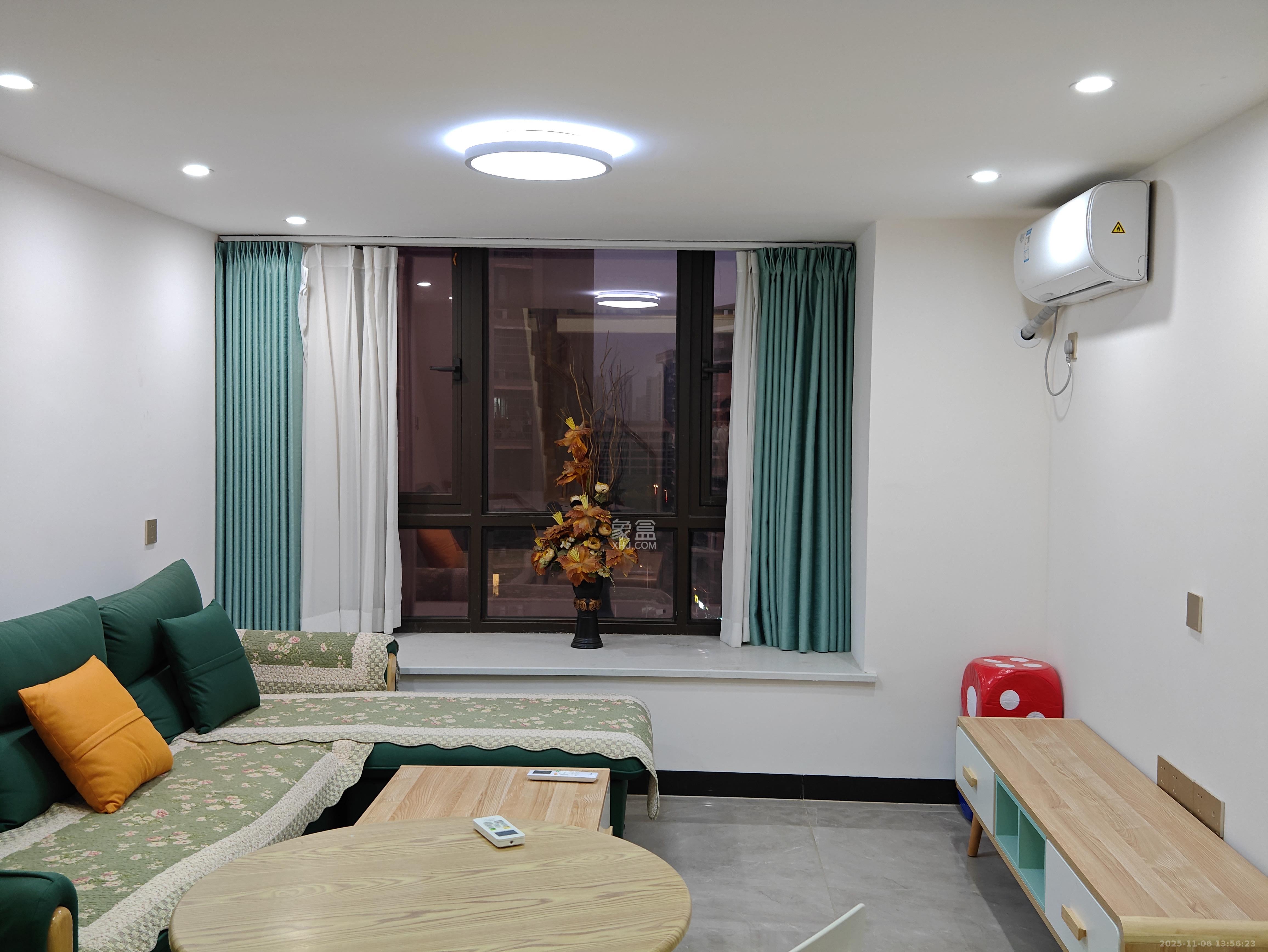 弘阳时光里 2室1厅1卫 2100.0元/月 弘阳时光里 2室1厅1卫 2100.0元/月室内图