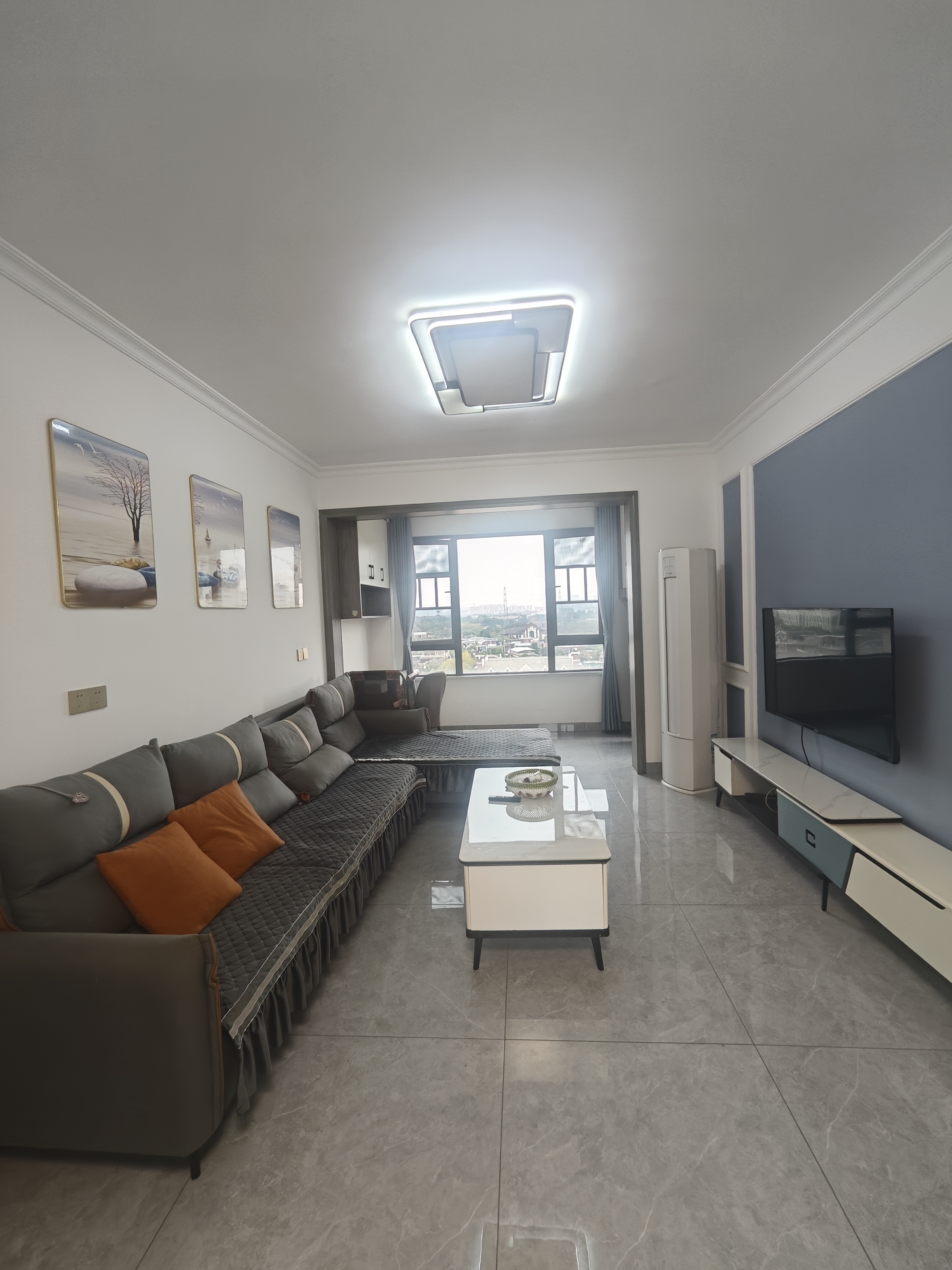 东合新苑 2室2厅1卫 2400.0元/月 东合新苑 2室2厅1卫 2400.0元/月户型图