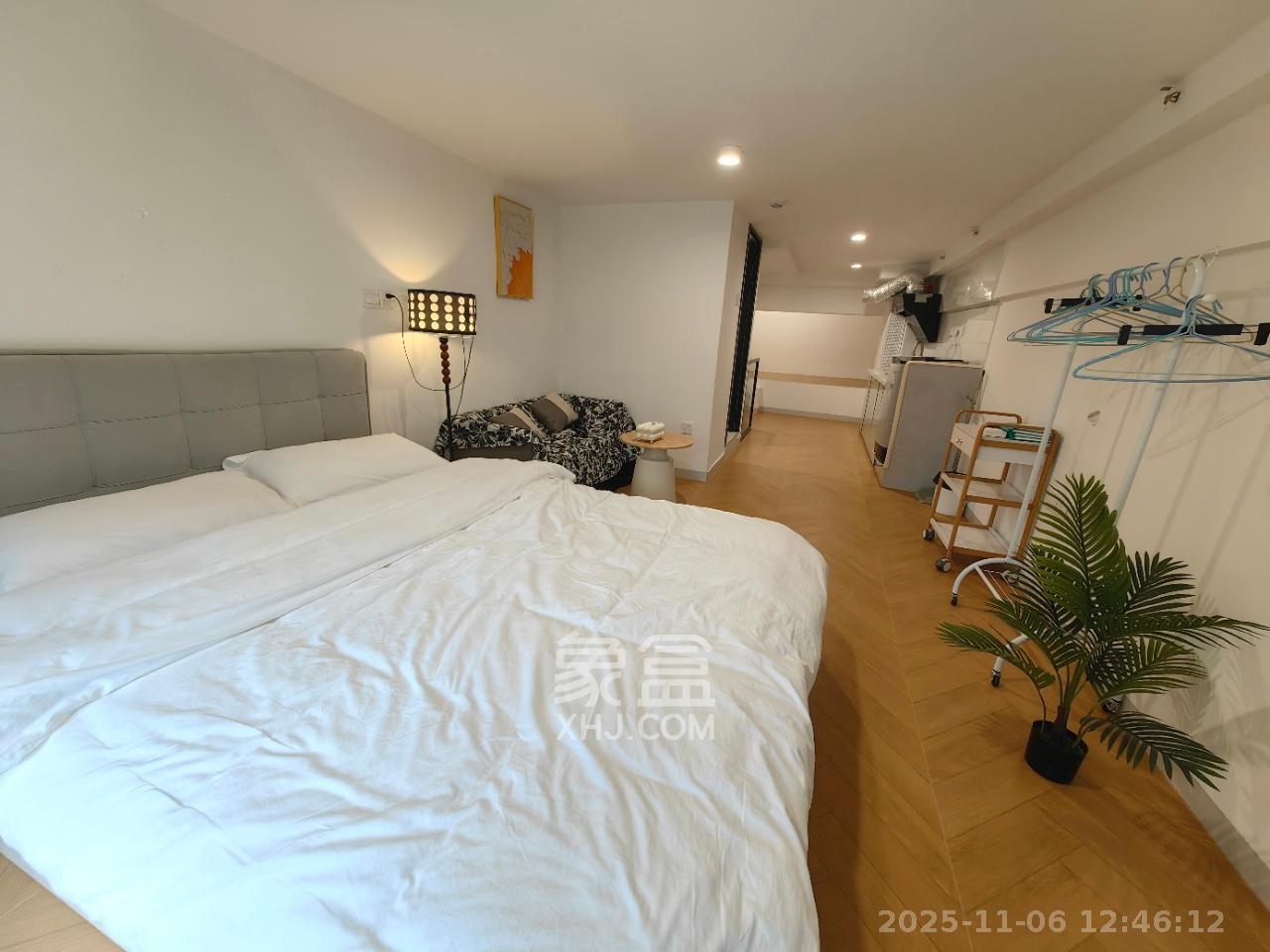 中海阅溪府 1室1厅1卫 1400.0元/月 中海阅溪府 1室1厅1卫 1400.0元/月室内图