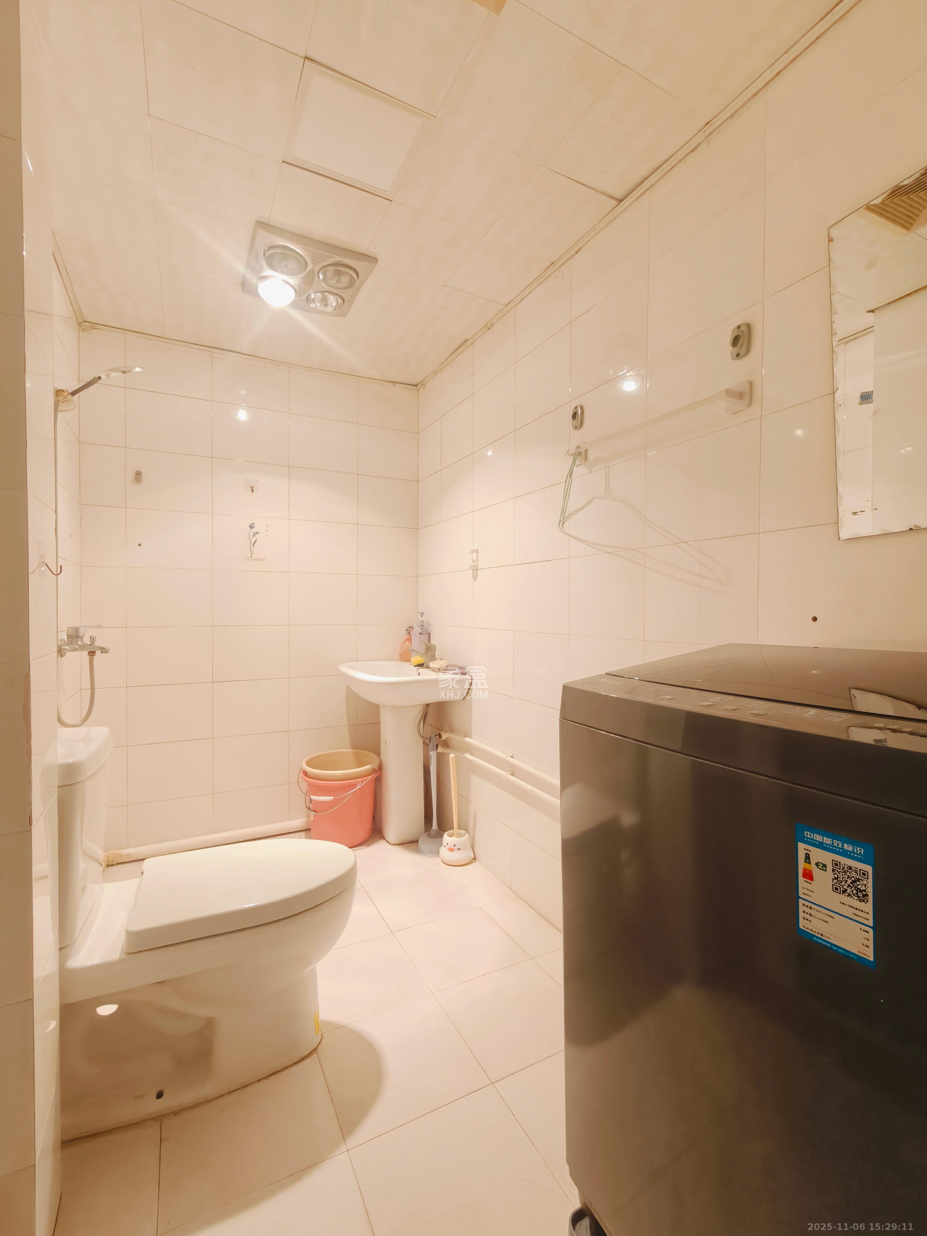 景园小区 2室1厅1卫 1600.0元/月 景园小区 2室1厅1卫 1600.0元/月室内图