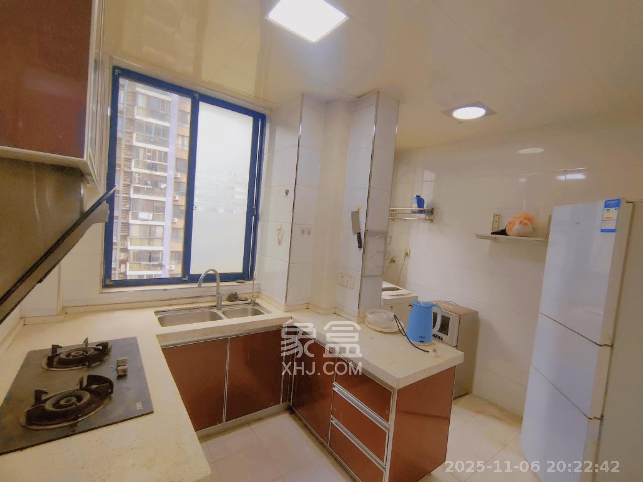 湘江世纪城咏江苑 2室2厅1卫 2200.0元/月 湘江世纪城咏江苑 2室2厅1卫 2200.0元/月室内图