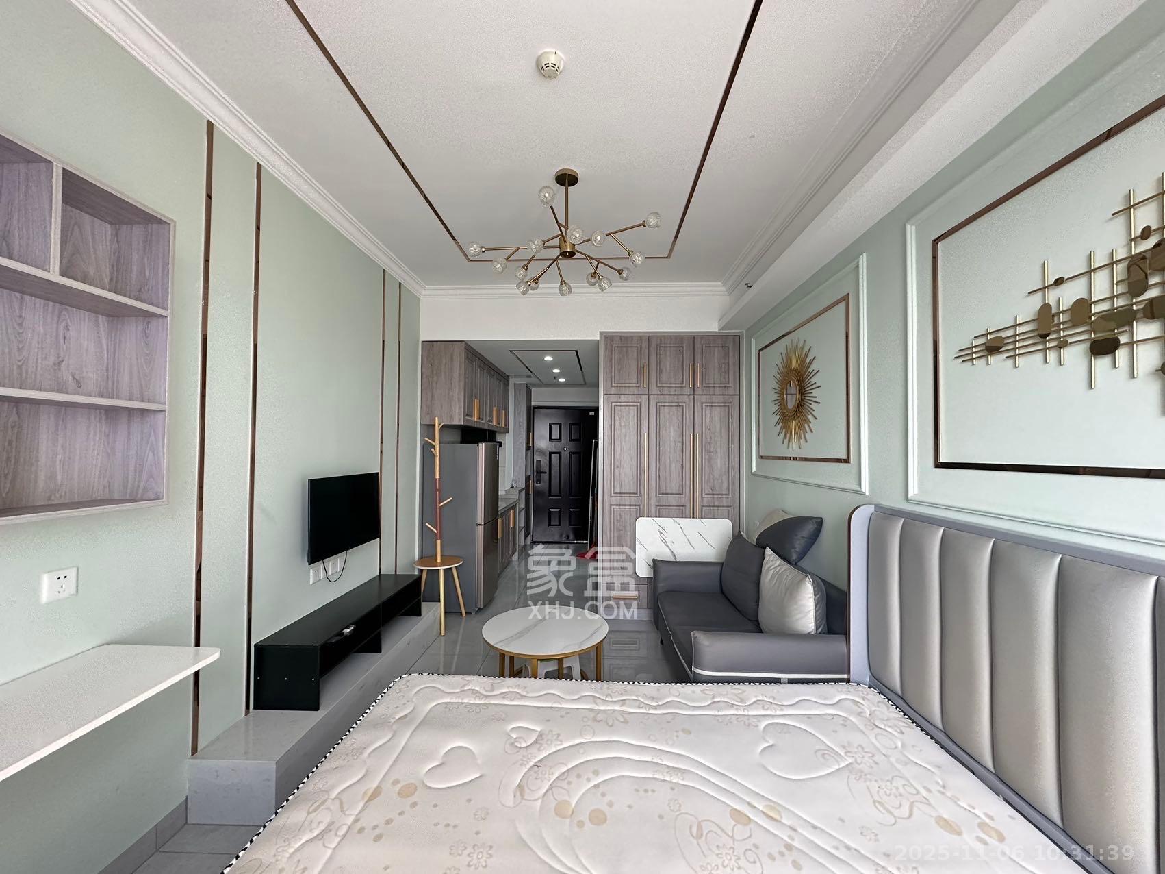 保利麓谷林语I区  1室1厅1卫    1400.0元/月室内图