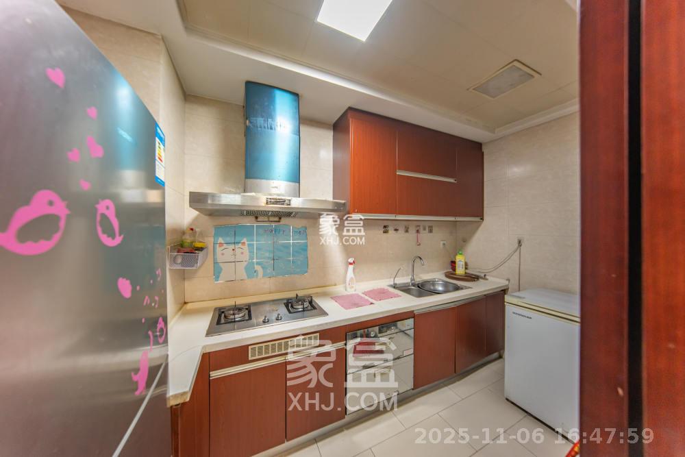 中海国际二期  3室2厅1卫    1800.0元/月室内图