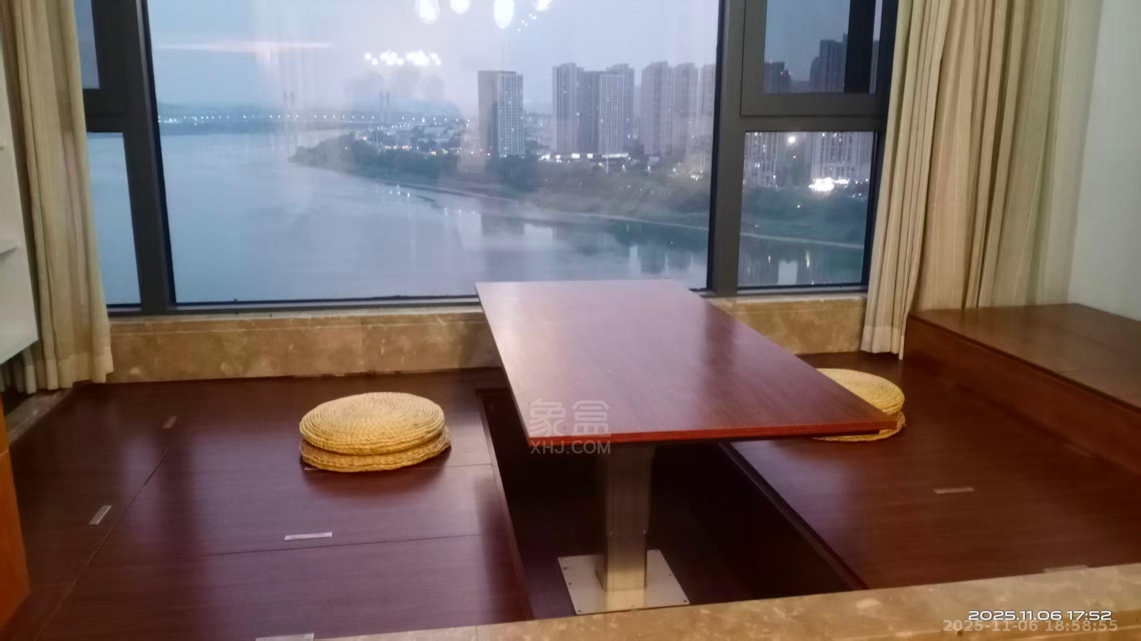 山水国际  2室2厅1卫    2000.0元/月