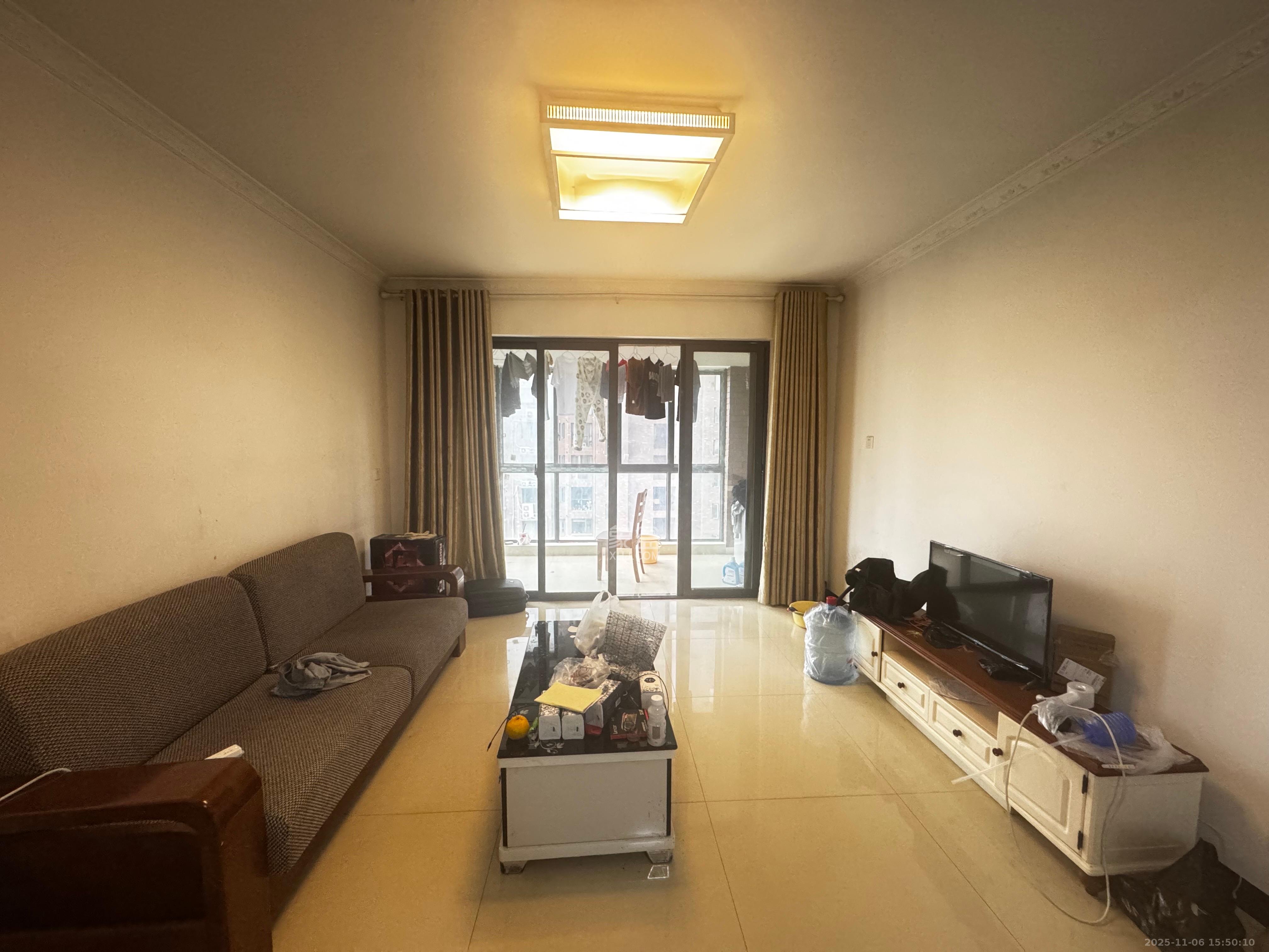 半山壹号  2室2厅1卫    2200.0元/月室内图1