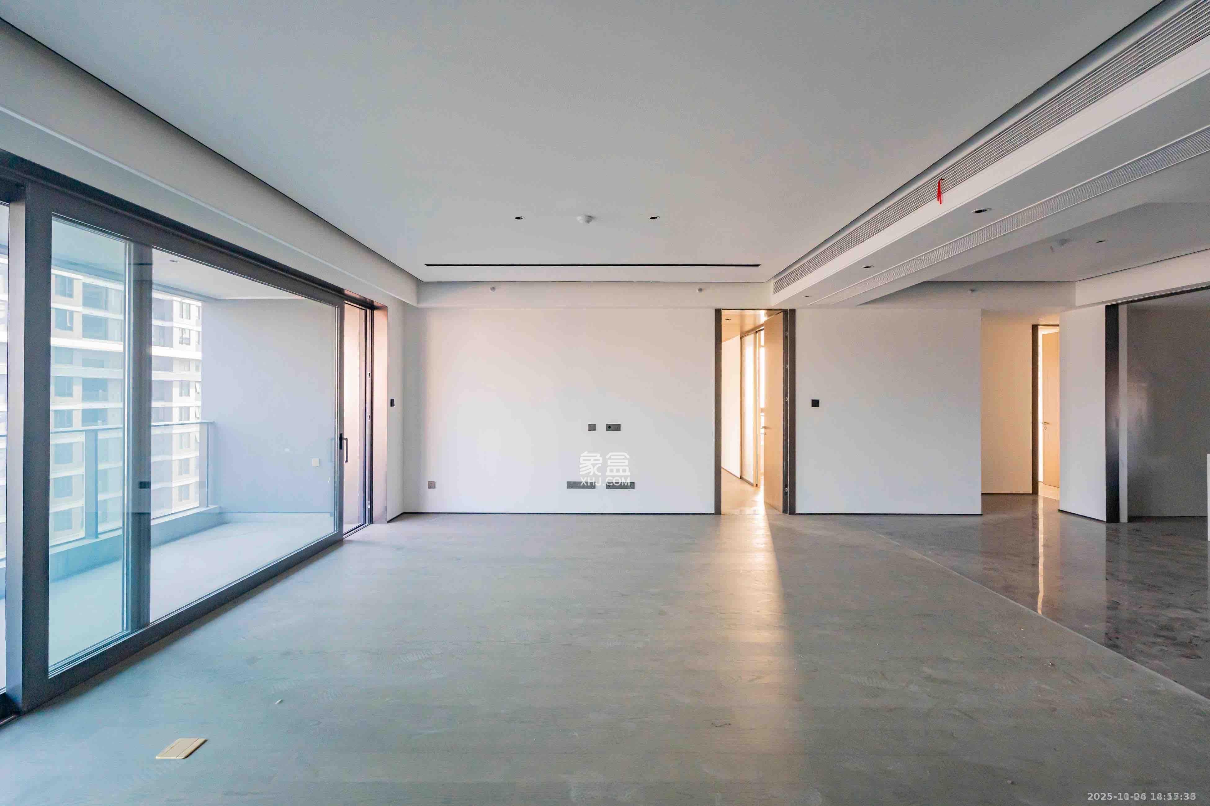 万科瑧湾汇 4室2厅3卫 15000.0元/月 万科瑧湾汇 4室2厅3卫 15000.0元/月室内图