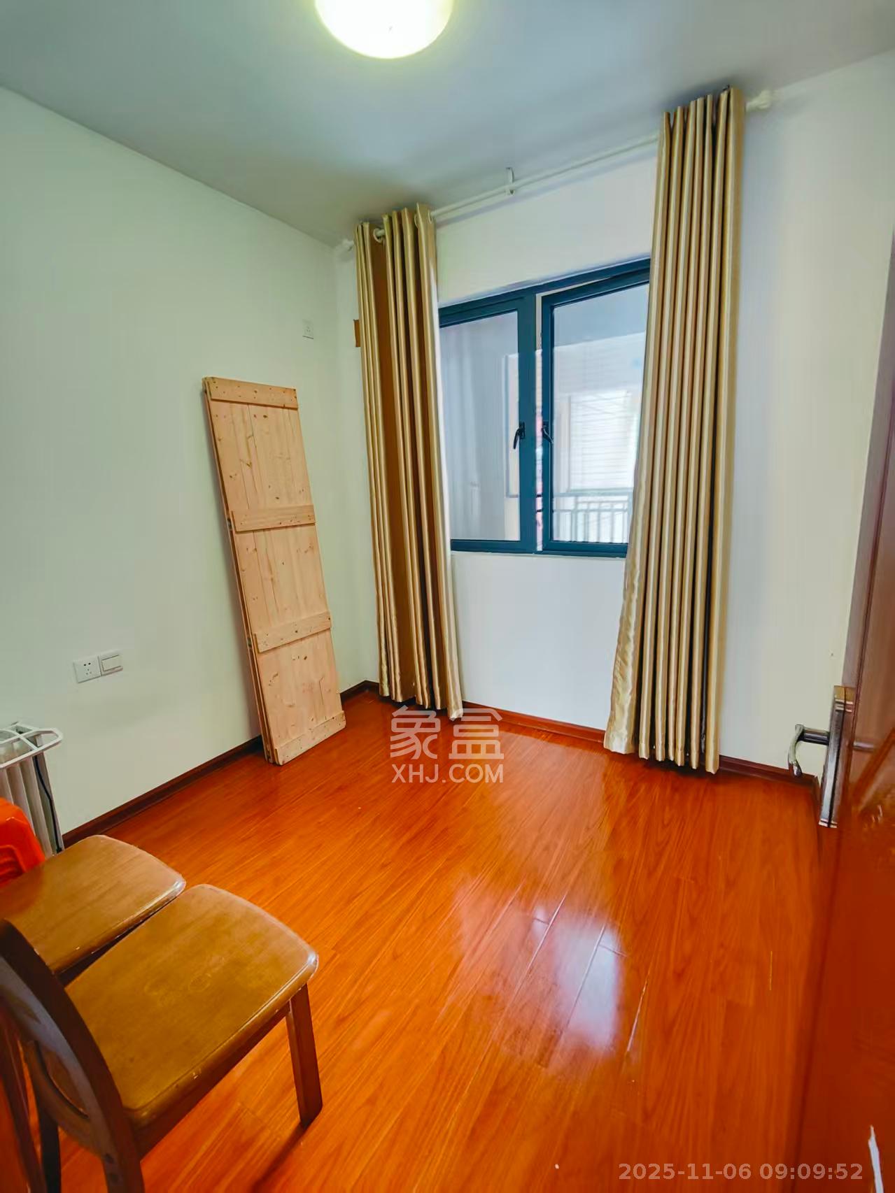 中建芙蓉嘉苑 3室2厅2卫 2200.0元/月 中建芙蓉嘉苑 3室2厅2卫 2200.0元/月室内图