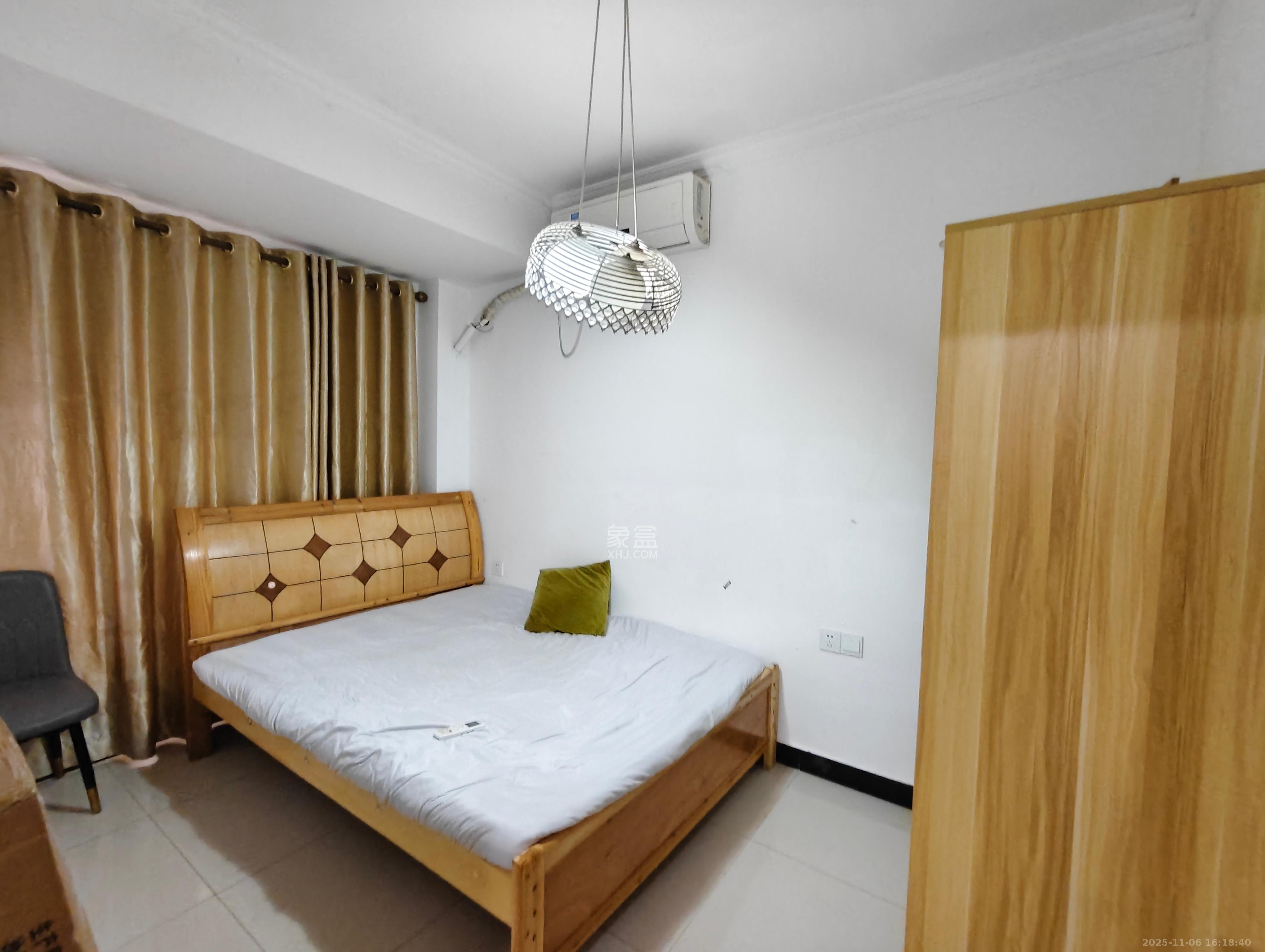 兴旺正佳广场(金石雅苑) 1室2厅1卫 2600.0元/月 兴旺正佳广场(金石雅苑) 1室2厅1卫 2600.0元/月室内图