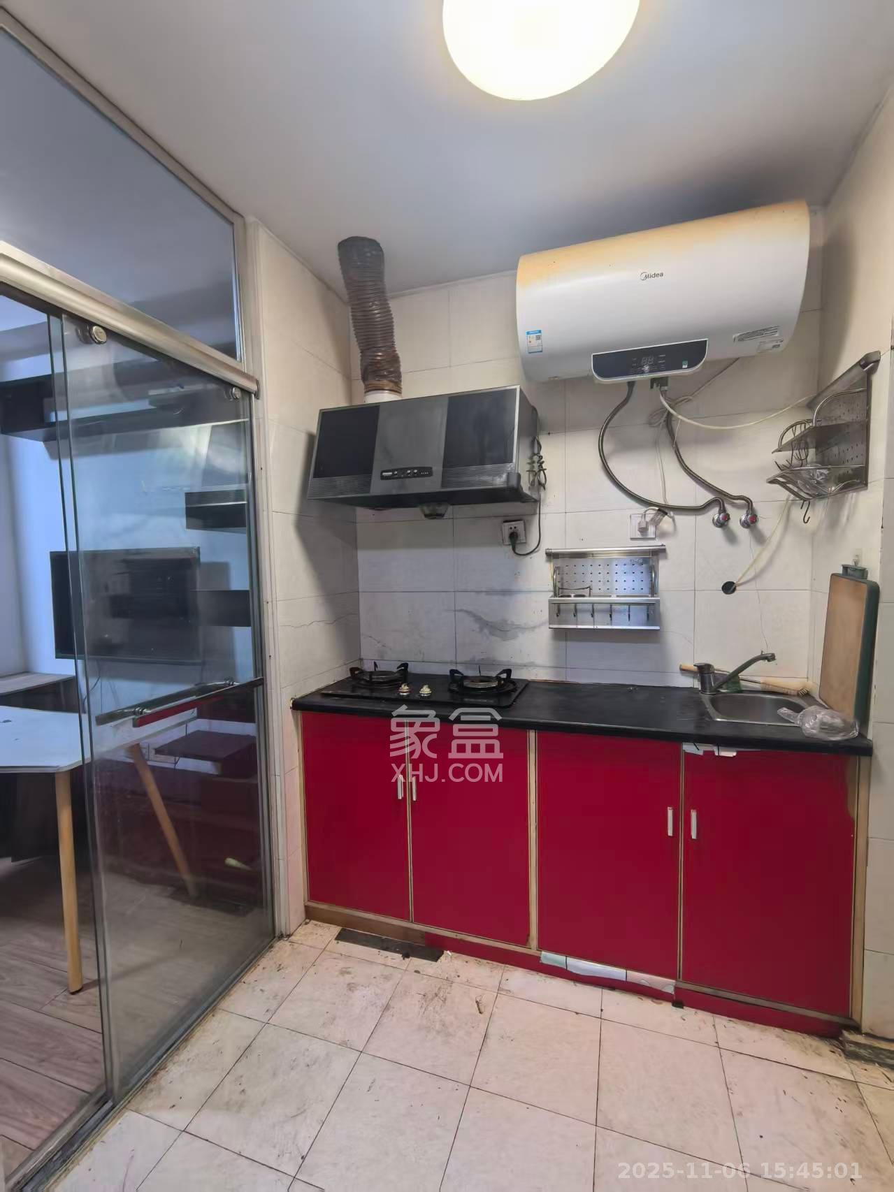 生活艺术城 1室1厅1卫 1300.0元/月 生活艺术城 1室1厅1卫 1300.0元/月室内图