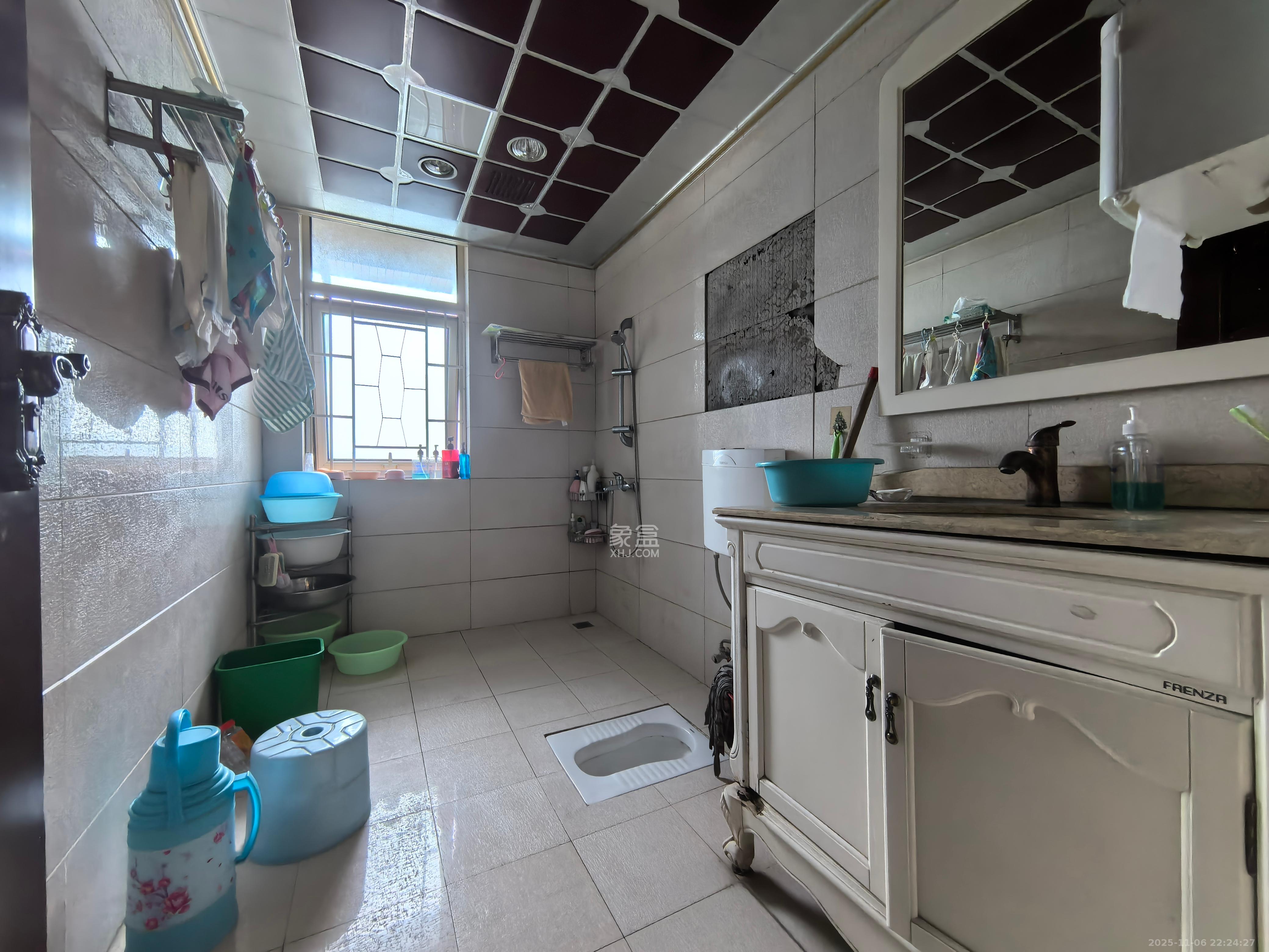 岳麓壹号  4室2厅2卫    3600.0元/月室内图