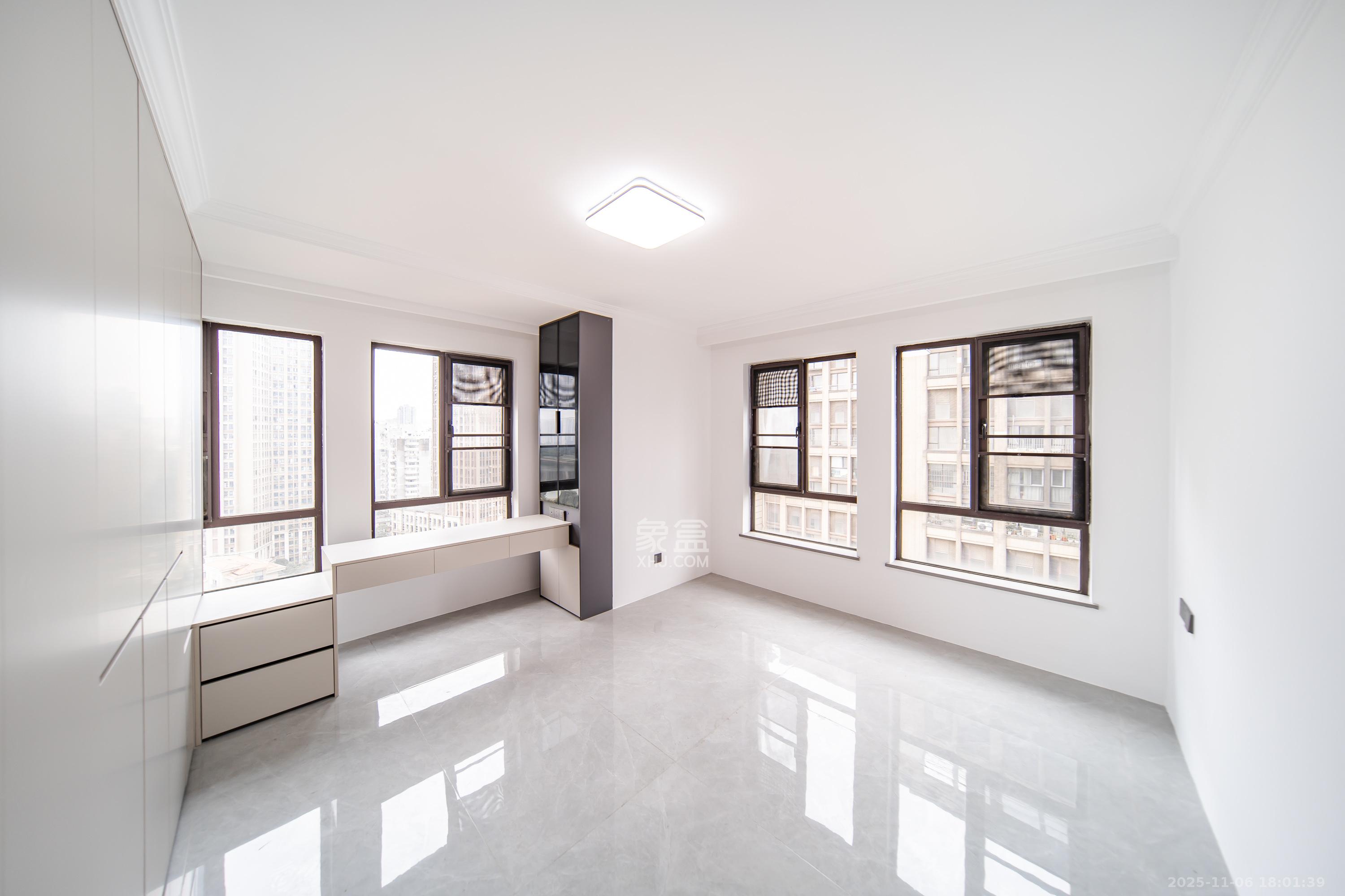 听香水榭 4室2厅2卫 158.0万 听香水榭 4室2厅2卫 158.0万卧室