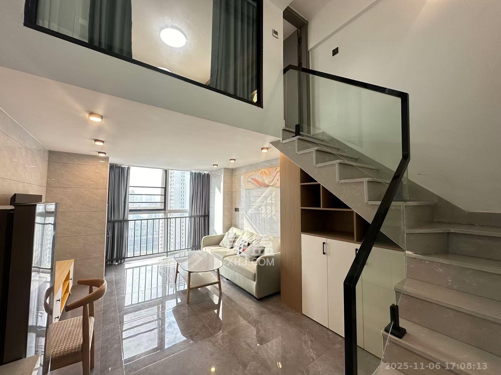 绿地长沙城际空间站（绿地新里佳苑）  2室1厅1卫    2150.0元/月