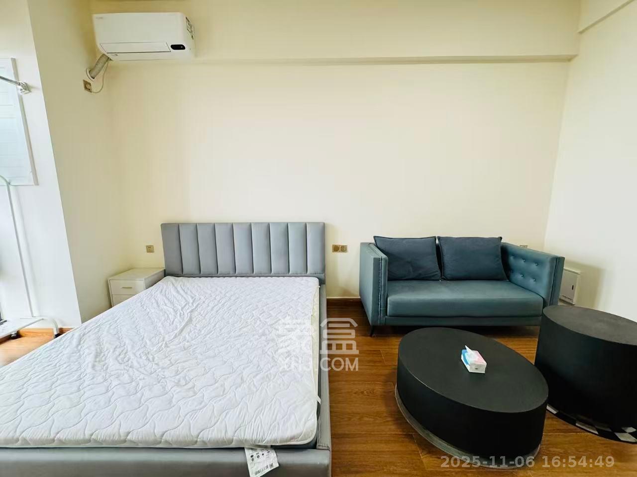 启迪协信中心 1室1厅1卫 1800.0元/月 启迪协信中心 1室1厅1卫 1800.0元/月室内图