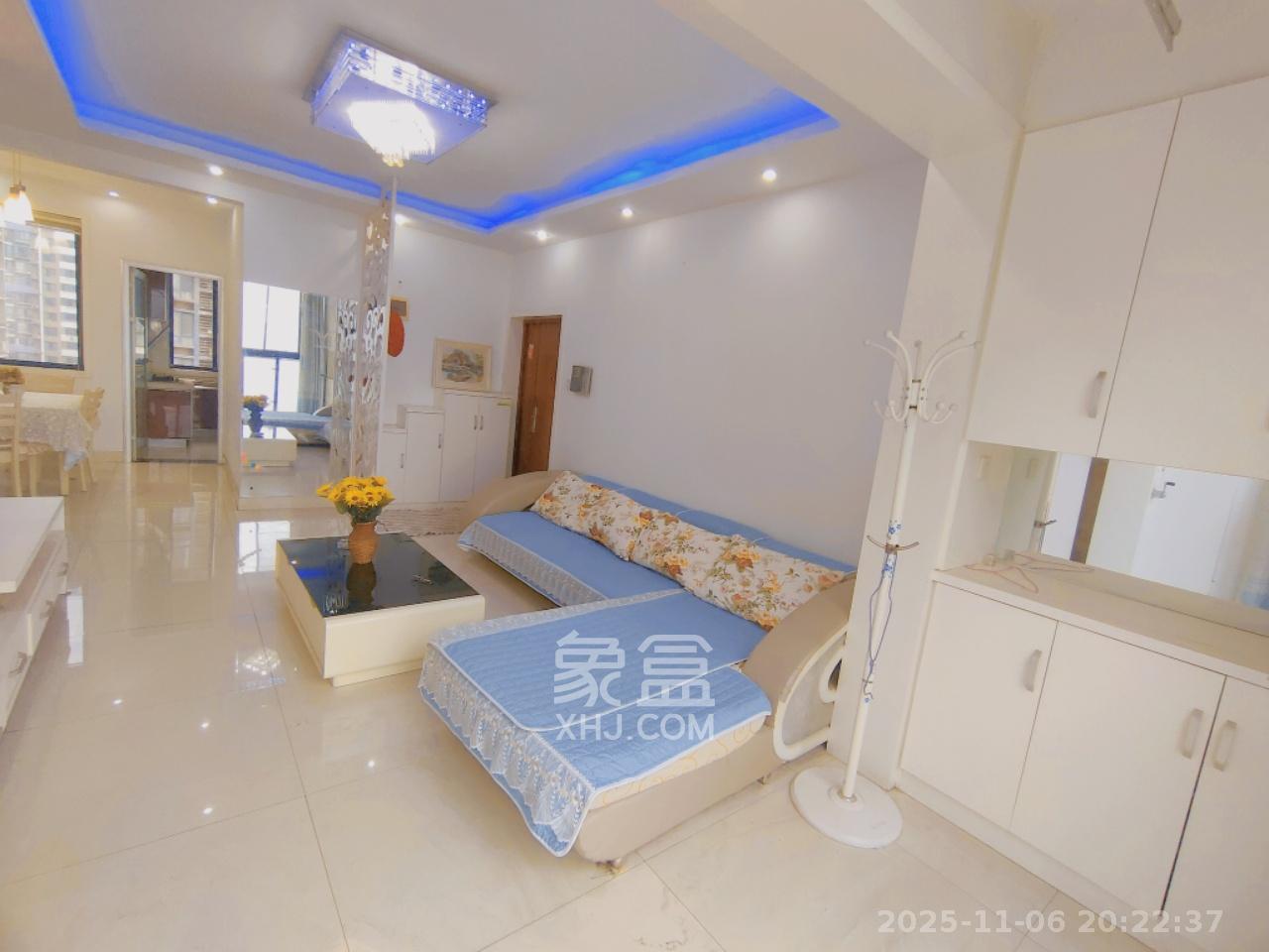 湘江世纪城咏江苑 2室2厅1卫 2200.0元/月 湘江世纪城咏江苑 2室2厅1卫 2200.0元/月室内图