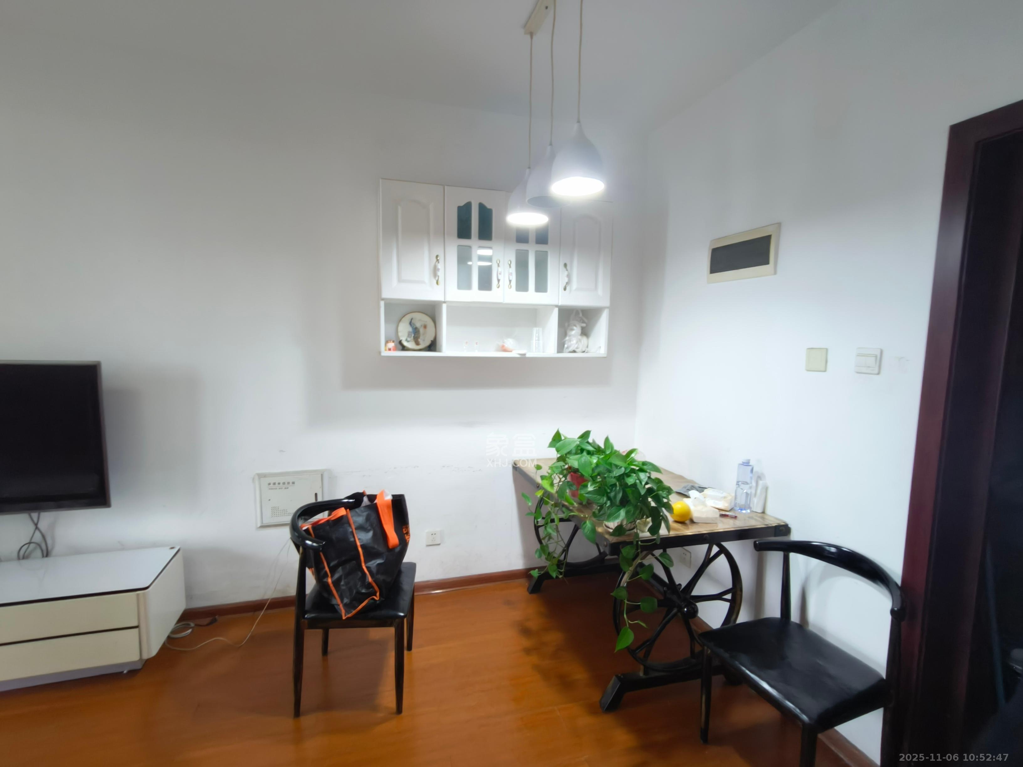 惠民景园(惠民锦园) 2室2厅1卫 1700.0元/月 惠民景园(惠民锦园) 2室2厅1卫 1700.0元/月室内图