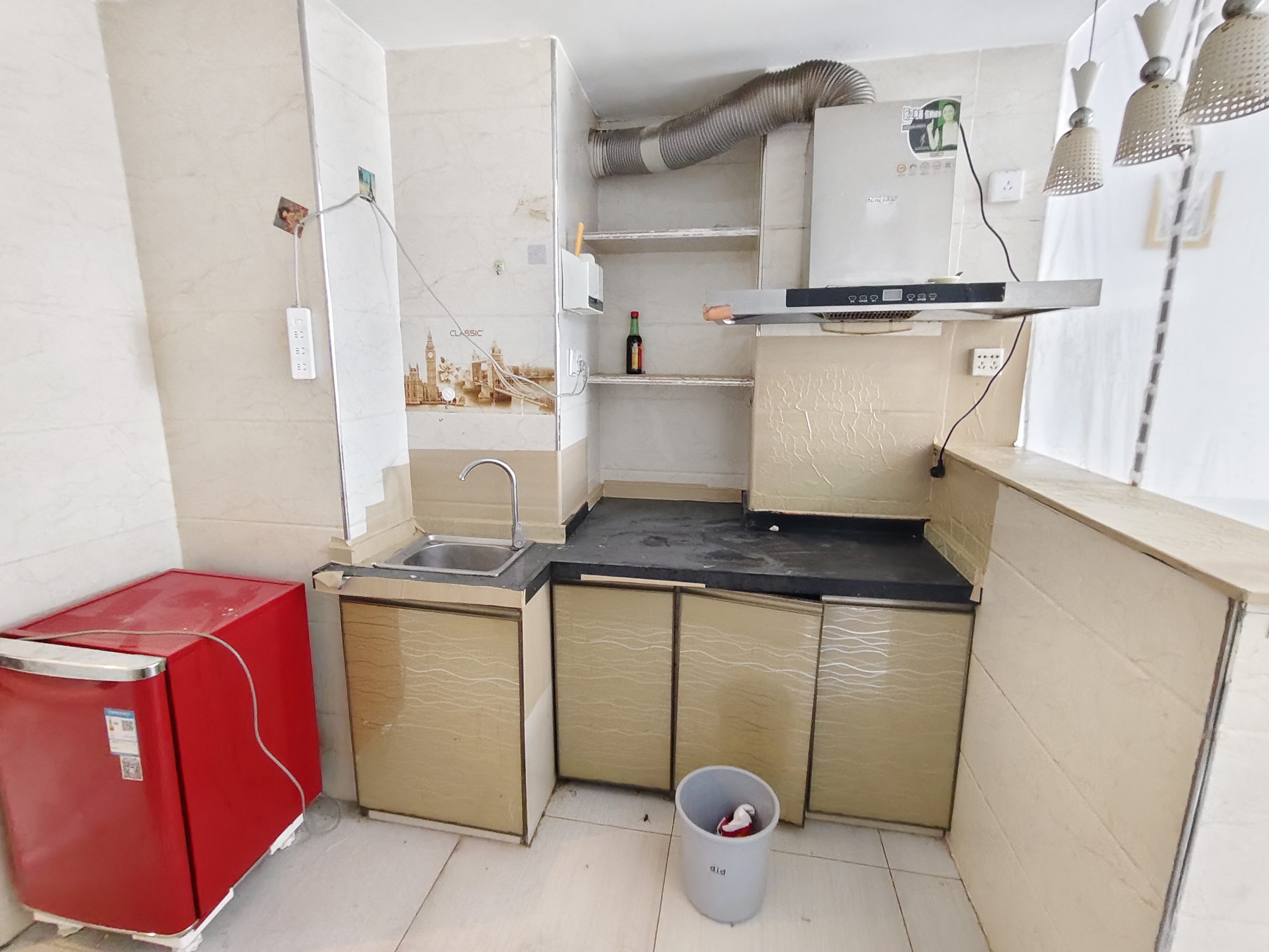 天骋康都  1室0厅1卫    1200.0元/月室内图