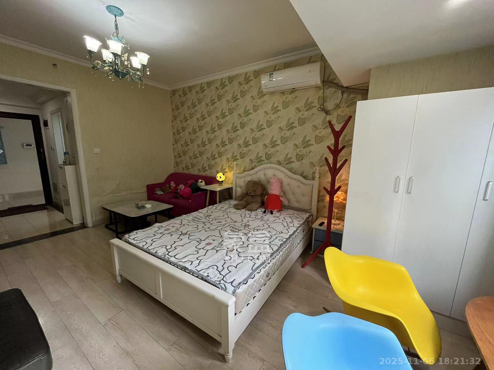 五江天街北区  1室1厅1卫    1350.0元/月室内图