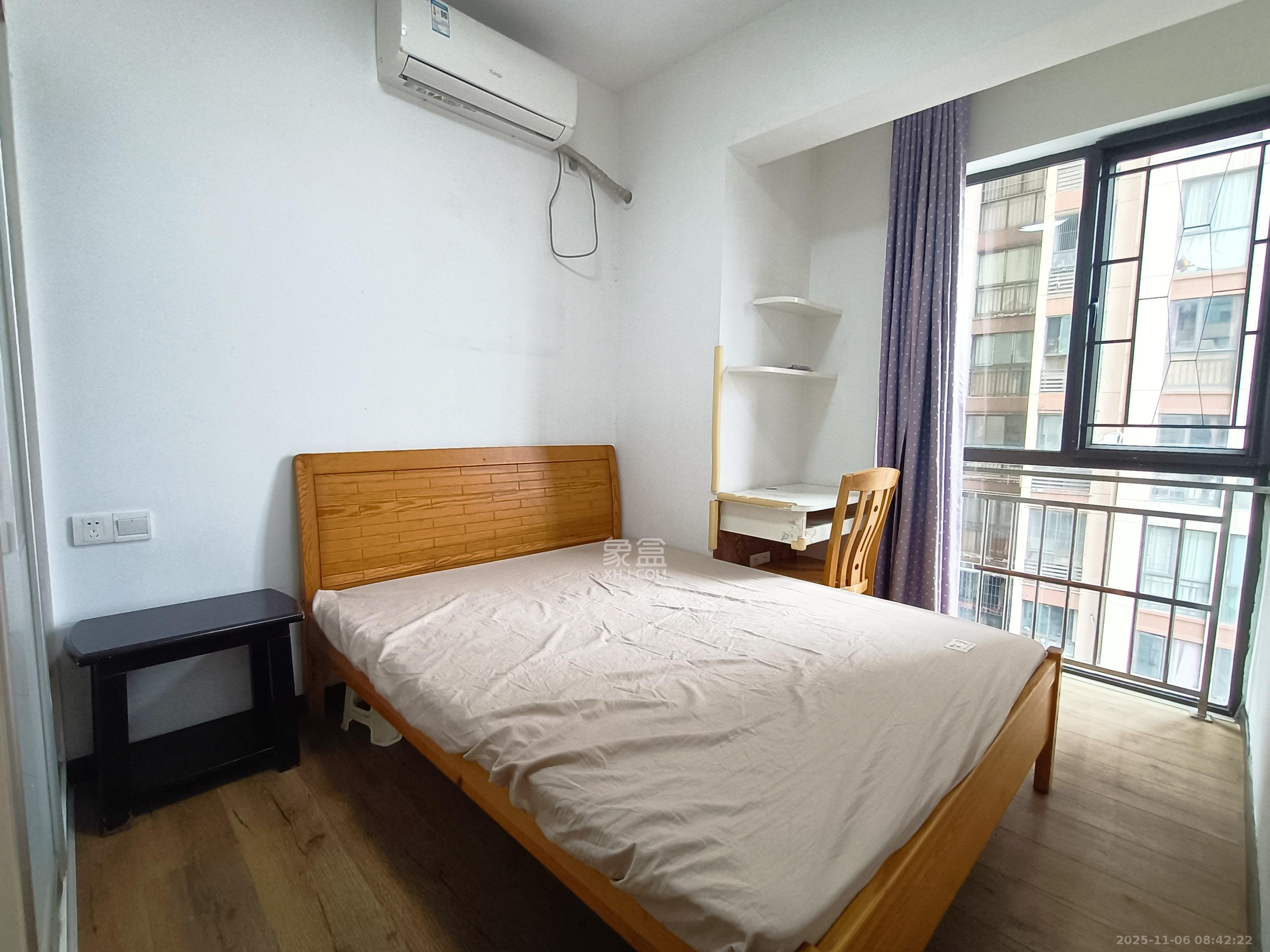 旭辉华庭 2室2厅1卫 1600.0元/月 旭辉华庭 2室2厅1卫 1600.0元/月室内图