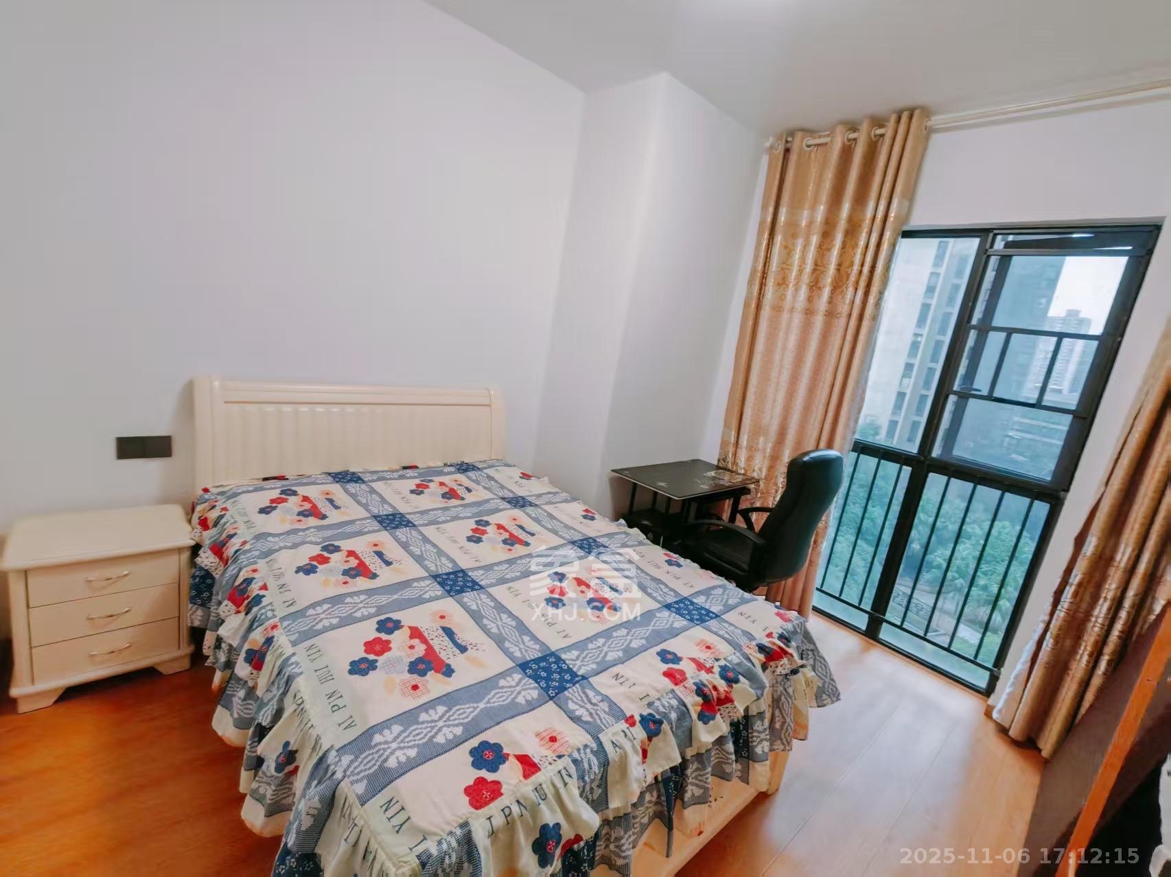 金土地第一湾  3室2厅1卫    2500.0元/月室内图