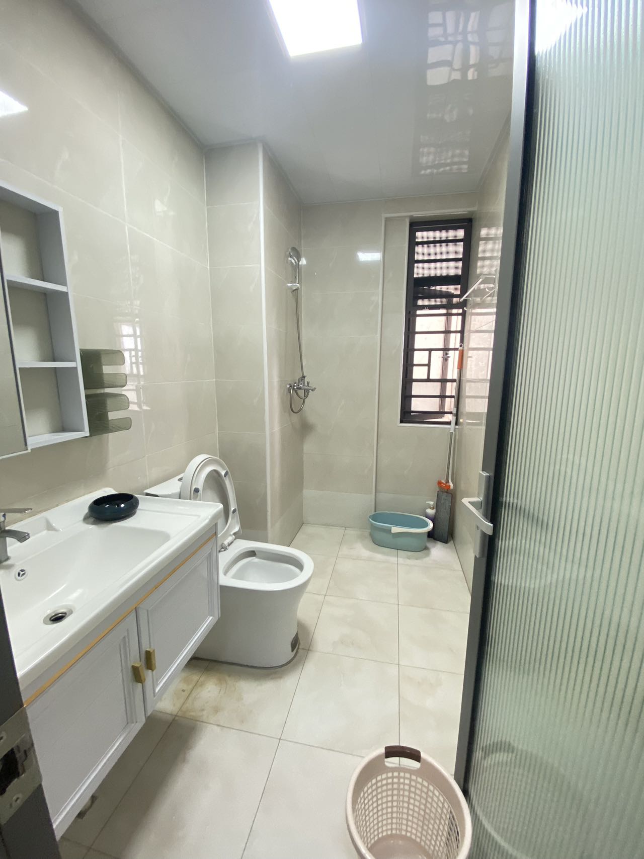 中交怡湖雅苑 3室2厅2卫 3000.0元/月 中交怡湖雅苑 3室2厅2卫 3000.0元/月室内图