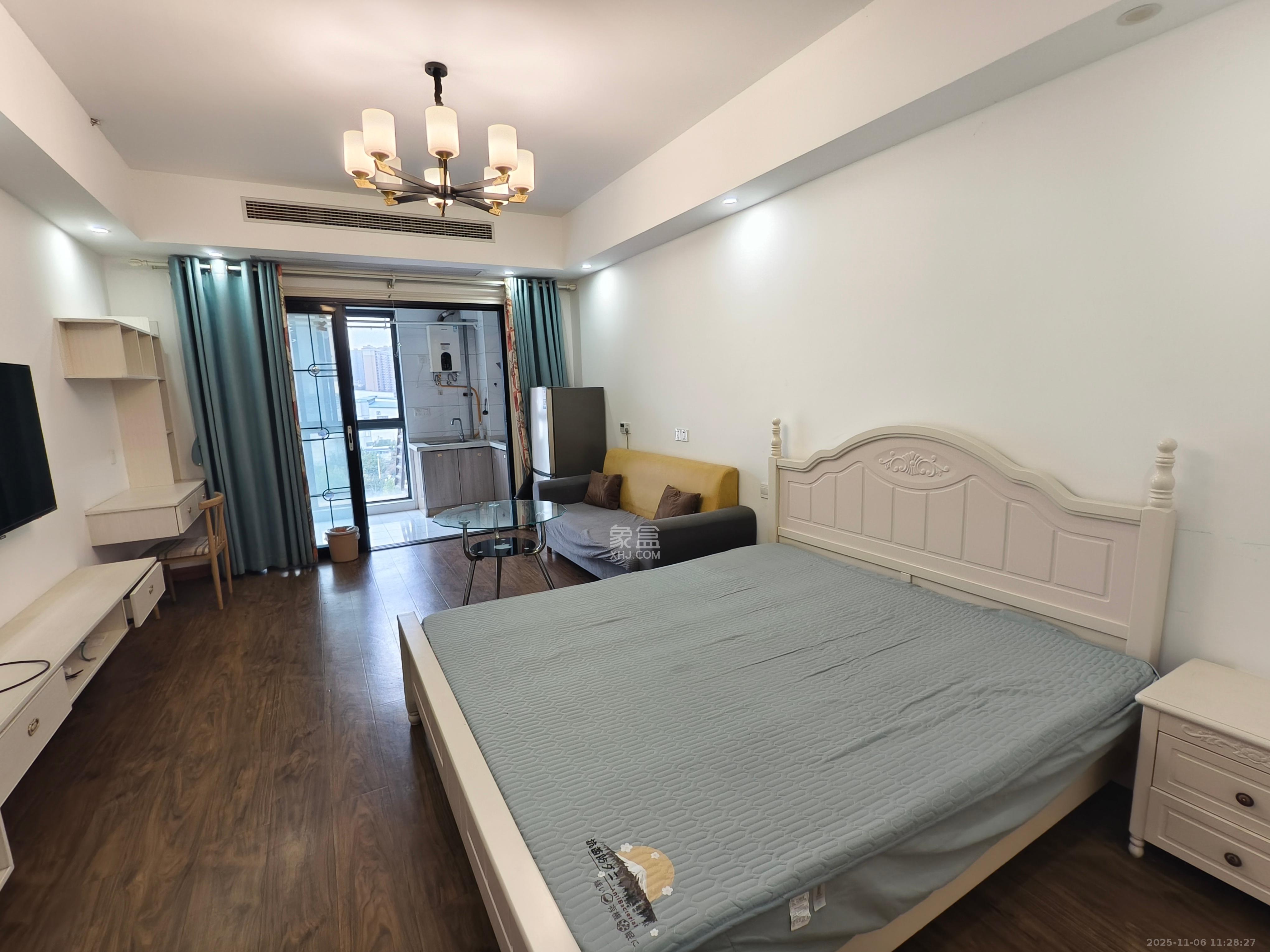 明发国际城  1室1厅1卫    1400.0元/月室内图