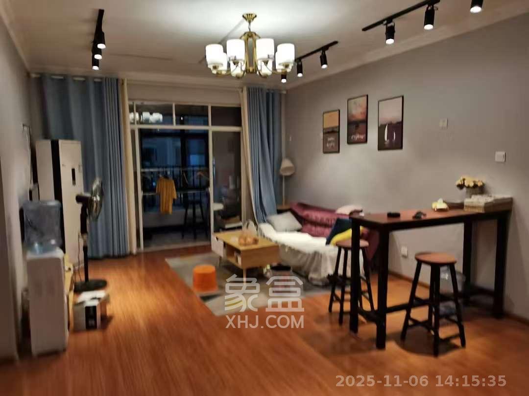 湘域城邦（湘域国际中心）  2室1厅1卫    3500.0元/月