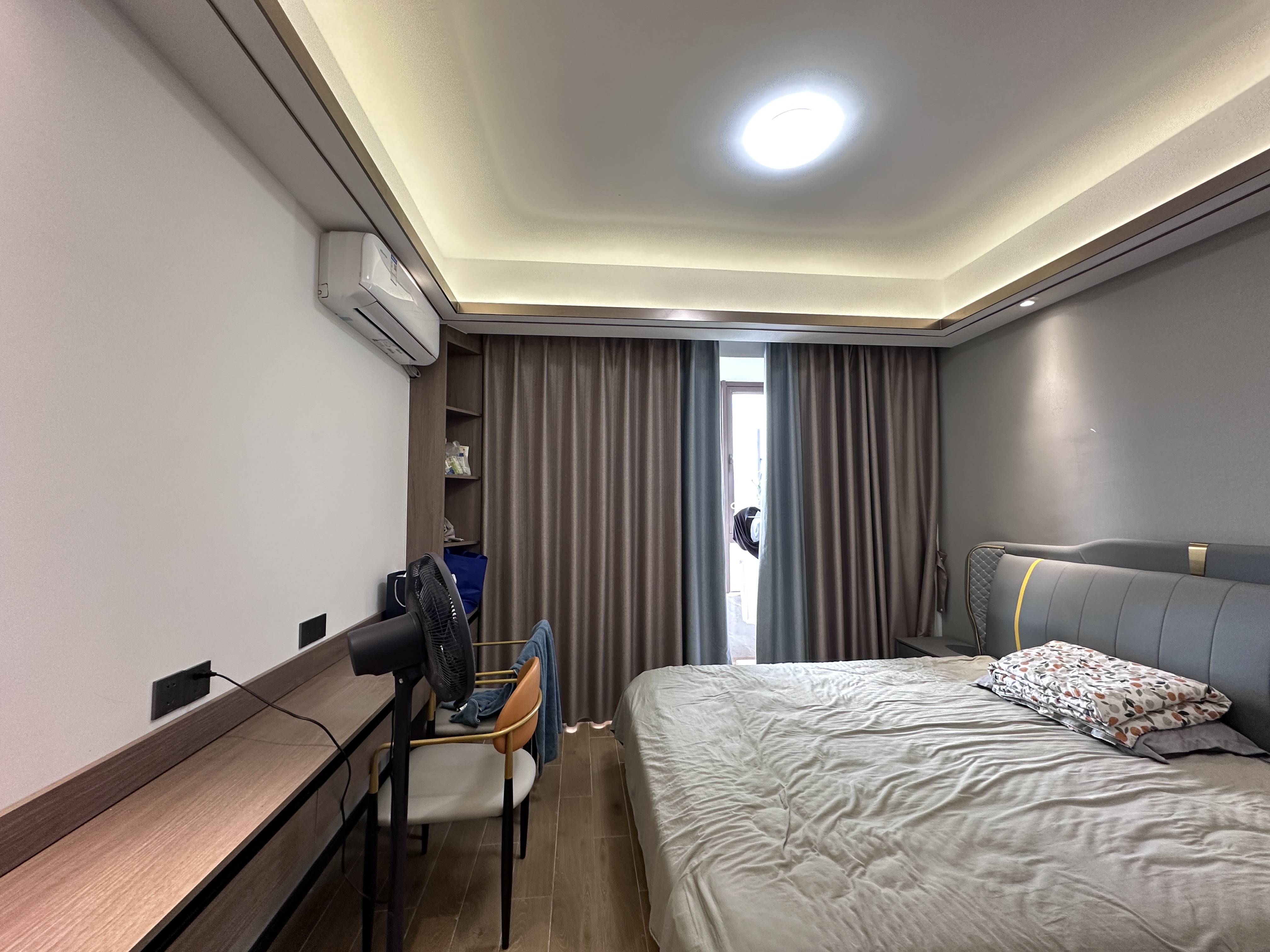 海航豪庭南苑  4室2厅2卫    6000.0元/月室内图