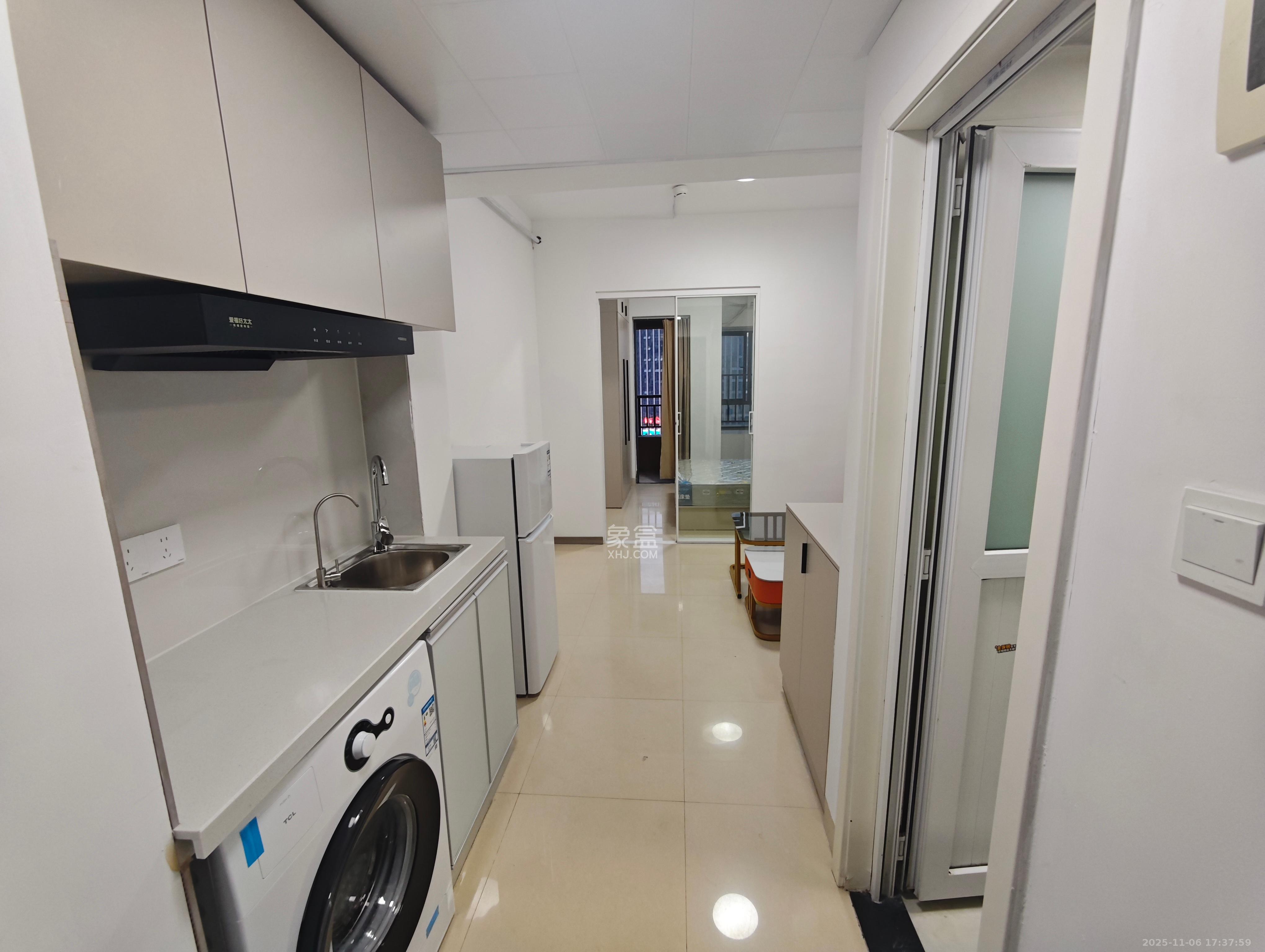 香樟兰亭（朗峰苑）  1室0厅1卫    1400.0元/月室内图