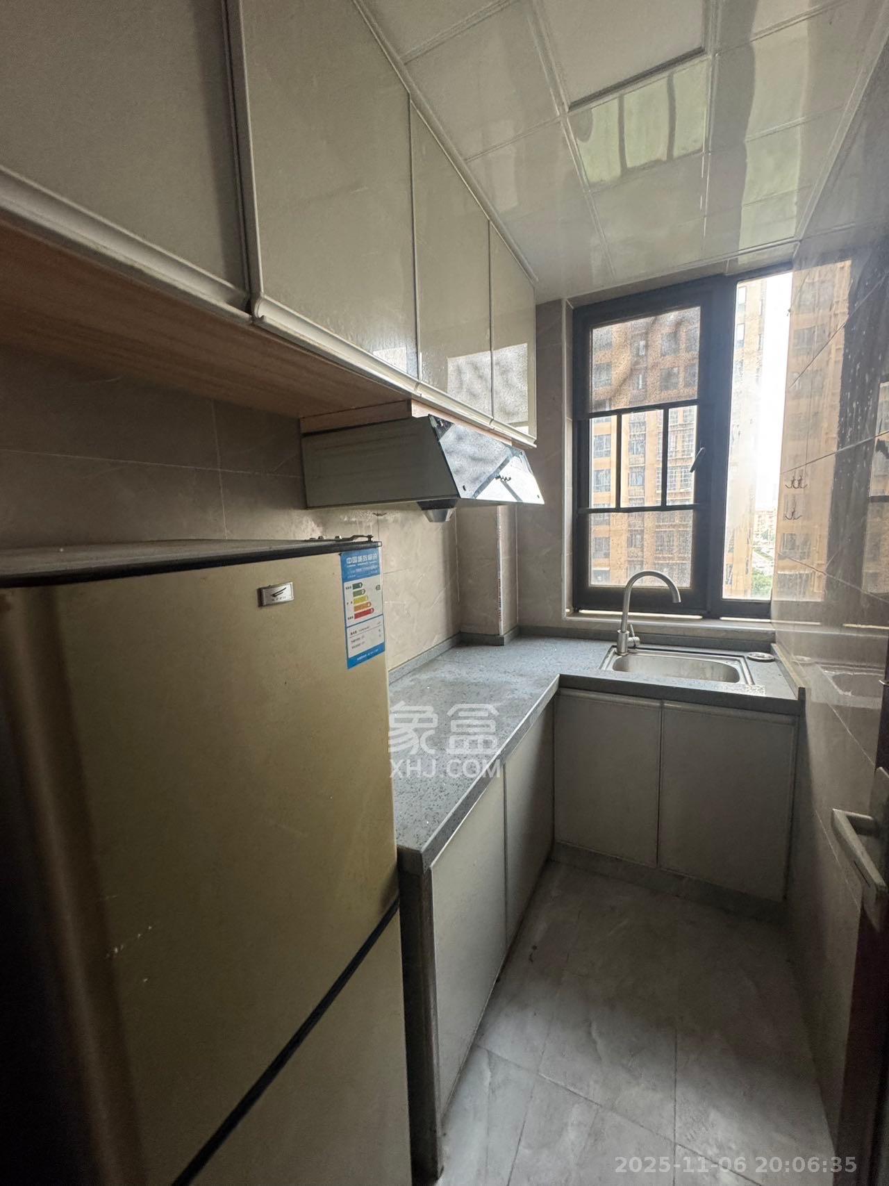 东宜兰园  1室1厅1卫    1200.0元/月室内图