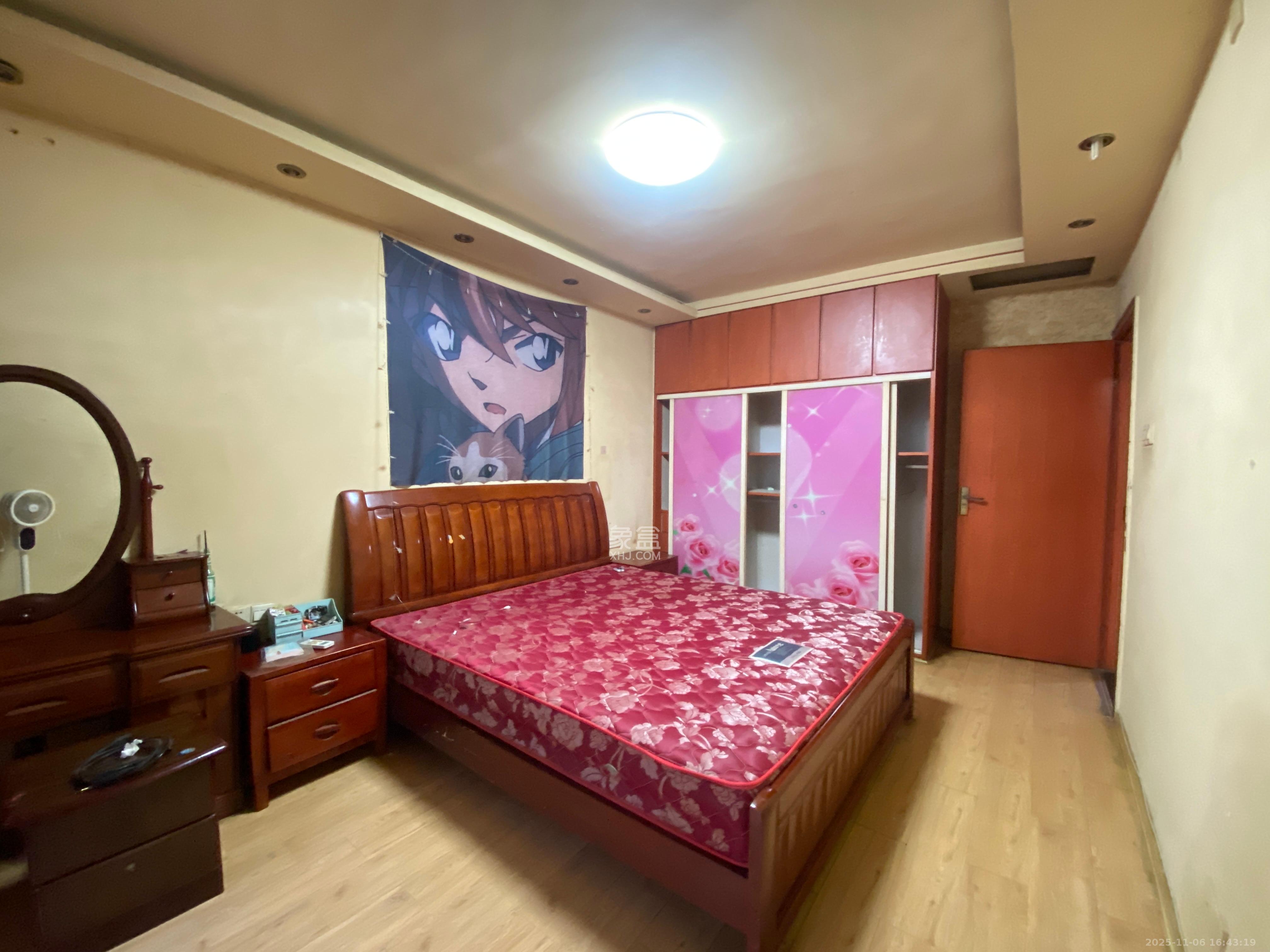 景环小区  2室2厅1卫    1600.0元/月室内图