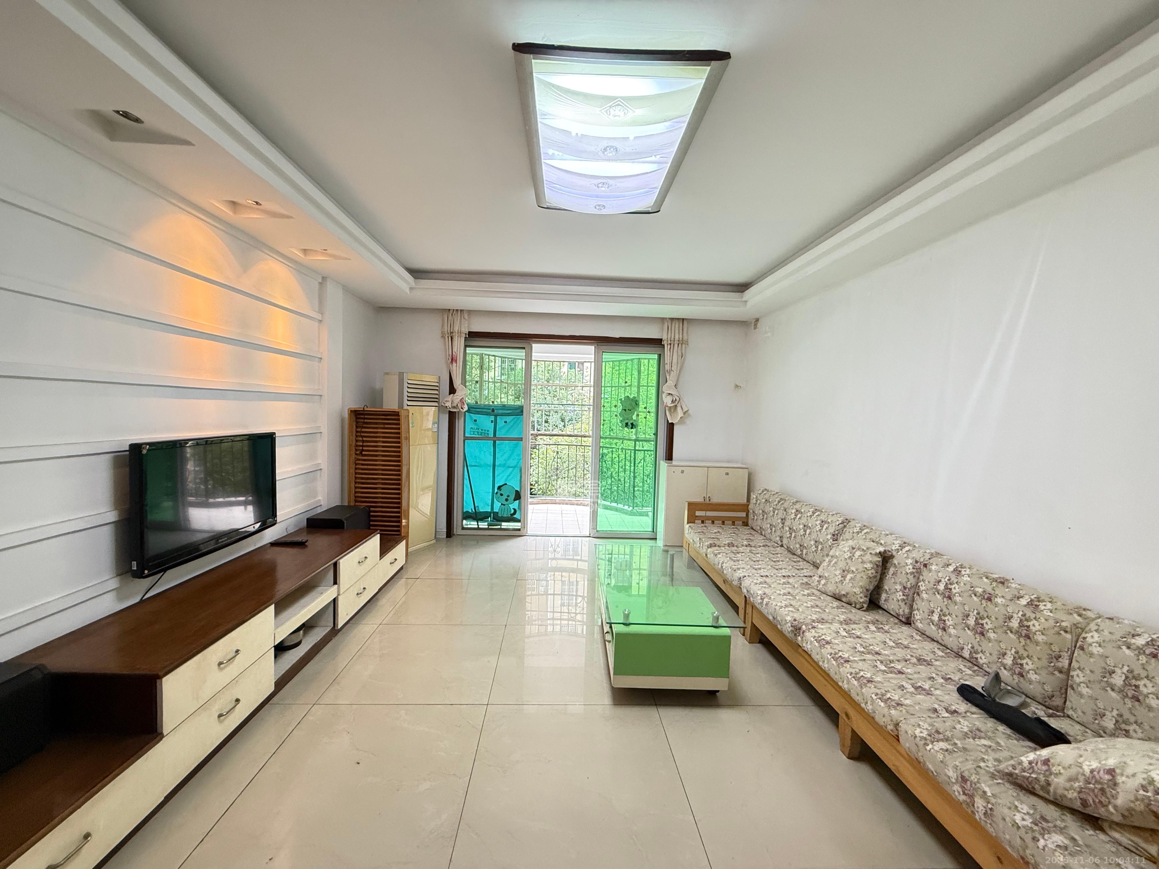 恩瑞麓山名园（龙王港小区）  3室2厅2卫    2400.0元/月