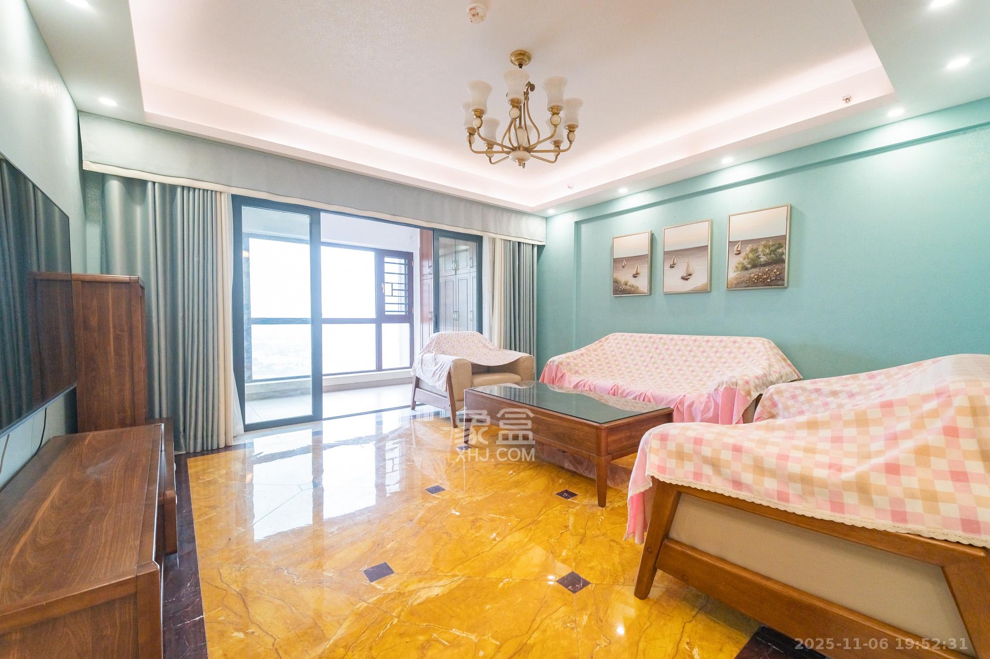 碧桂园威尼斯城 3室2厅2卫 98.8万 碧桂园威尼斯城 3室2厅2卫 98.8万客厅