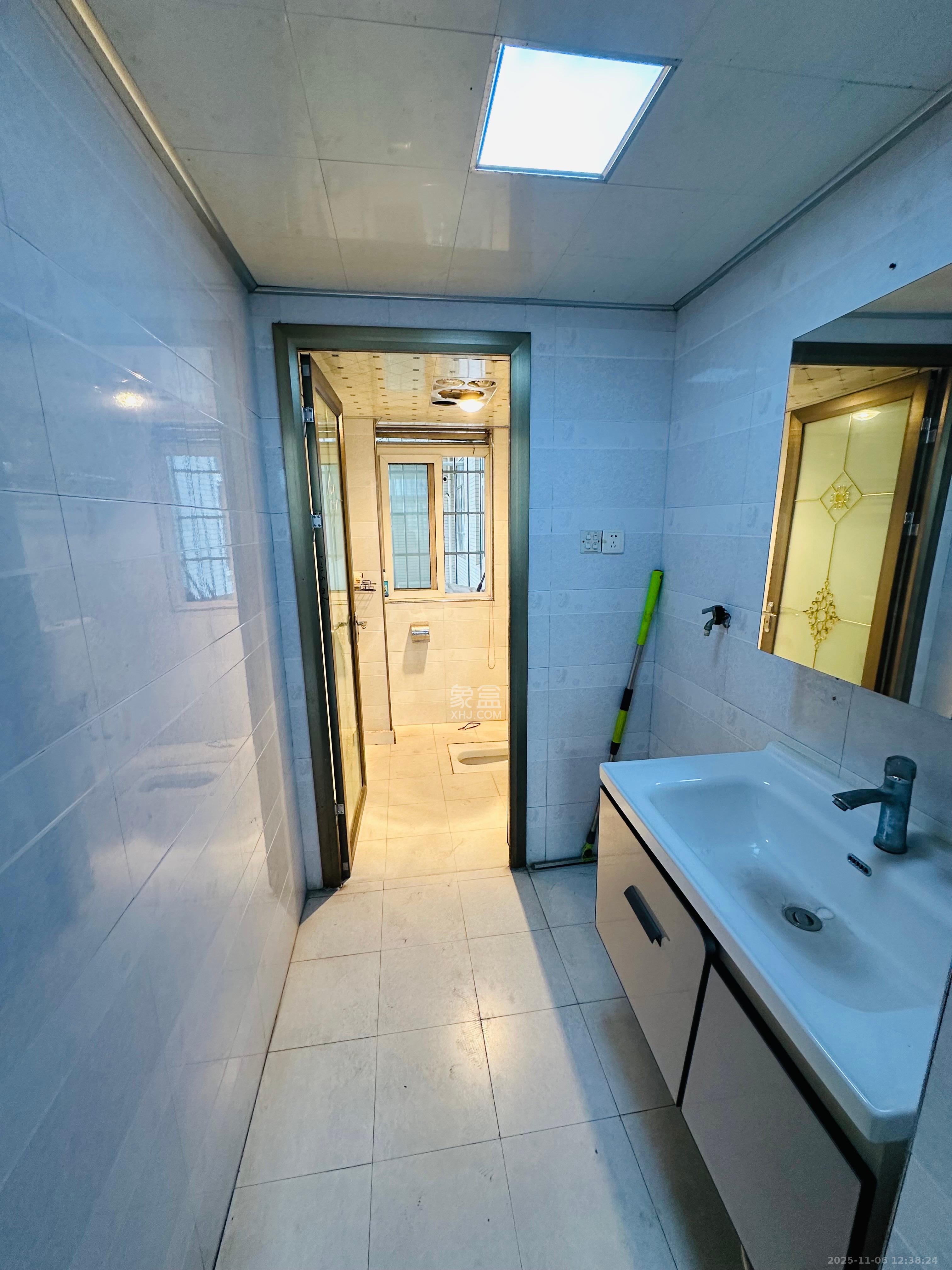 黎郡新宇熙春园  3室2厅1卫    2200.0元/月室内图