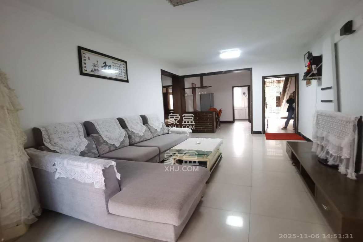 华欣公寓 2室2厅1卫 1500.0元/月 华欣公寓 2室2厅1卫 1500.0元/月室内图