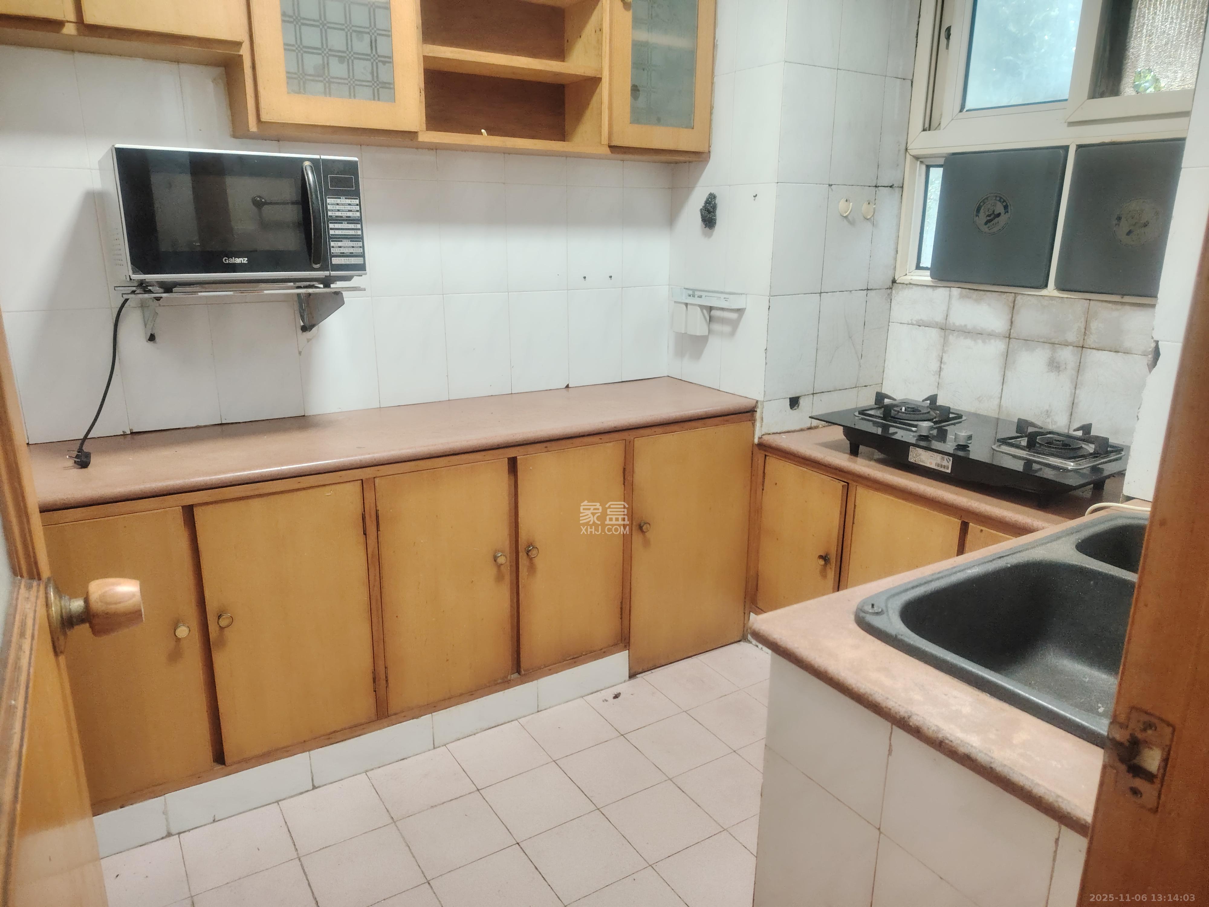 清水塘社区一中宿舍 3室2厅1卫 3500.0元/月 清水塘社区一中宿舍 3室2厅1卫 3500.0元/月室内图